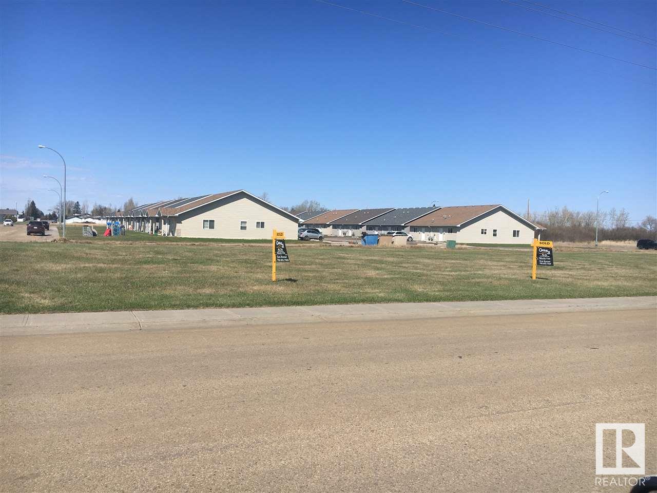 2 lots sitting side by side on North side of Vegreville!  Lots may also be purchased separately.  Close, to park, walking trail, golf course!  Great location!  Each lot is 6307 sq ft for a total of 12614 sq ft total!