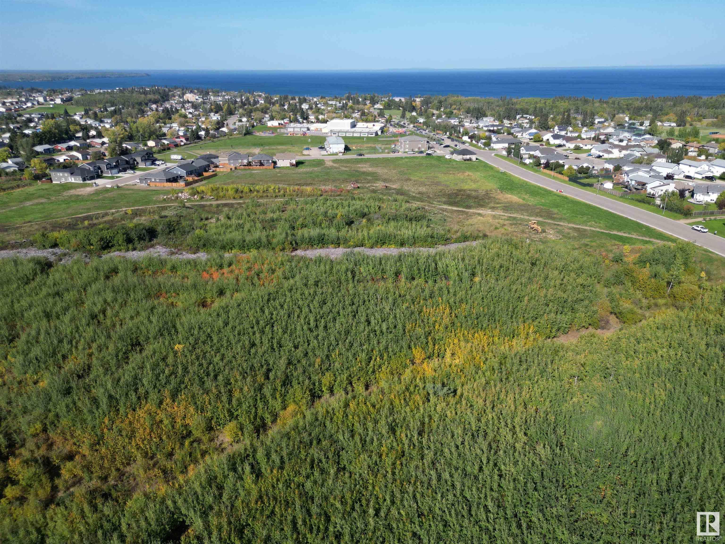      Schooner - DR , Cold Lake,  ,T9M 0L7 ;  Listing Number: MLS E4326916