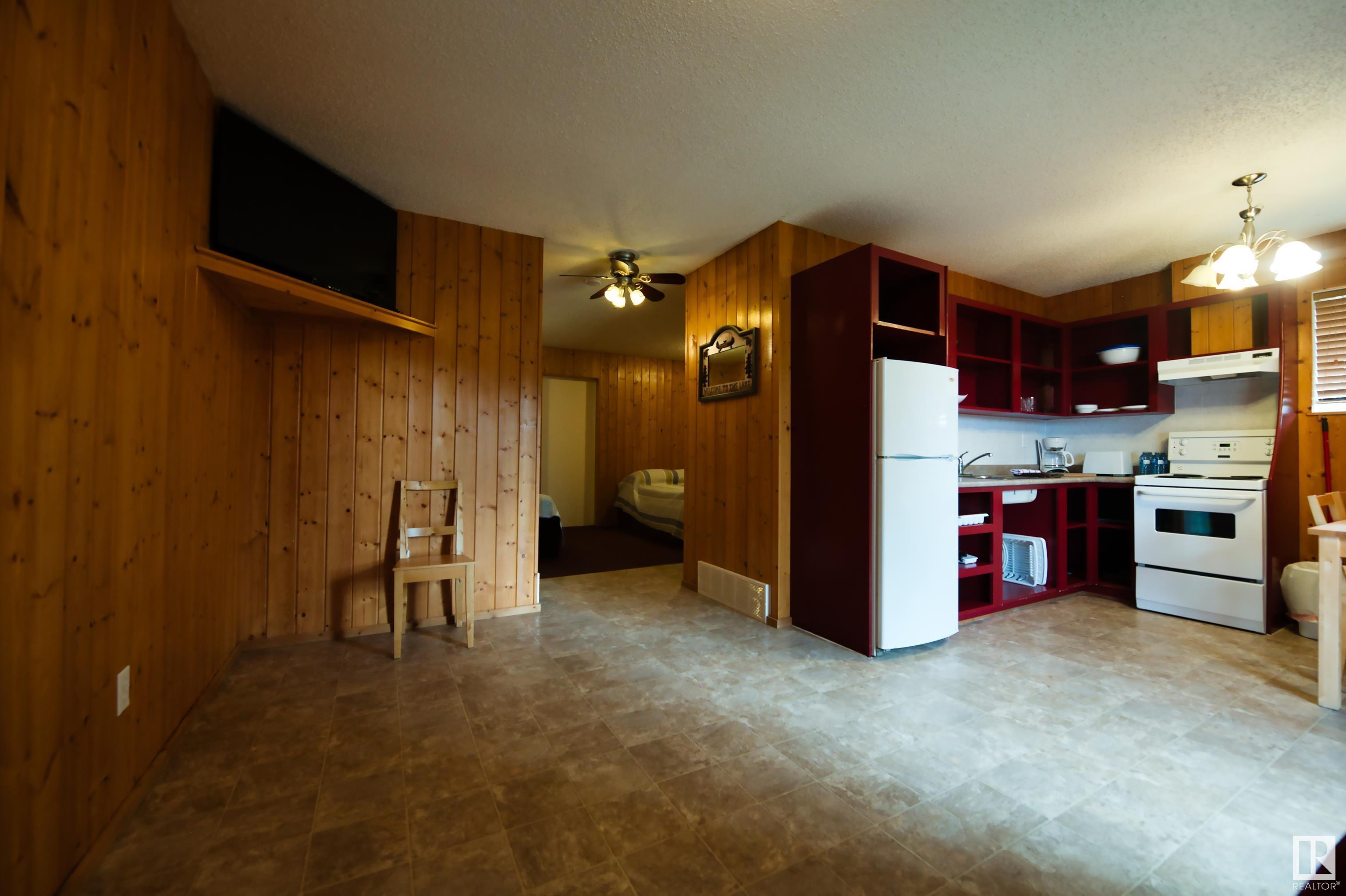      3321 STE. ANNE TRAIL , Rural Lac Ste. Anne County,  ,T0E 0A0 ;  Listing Number: MLS E4344591