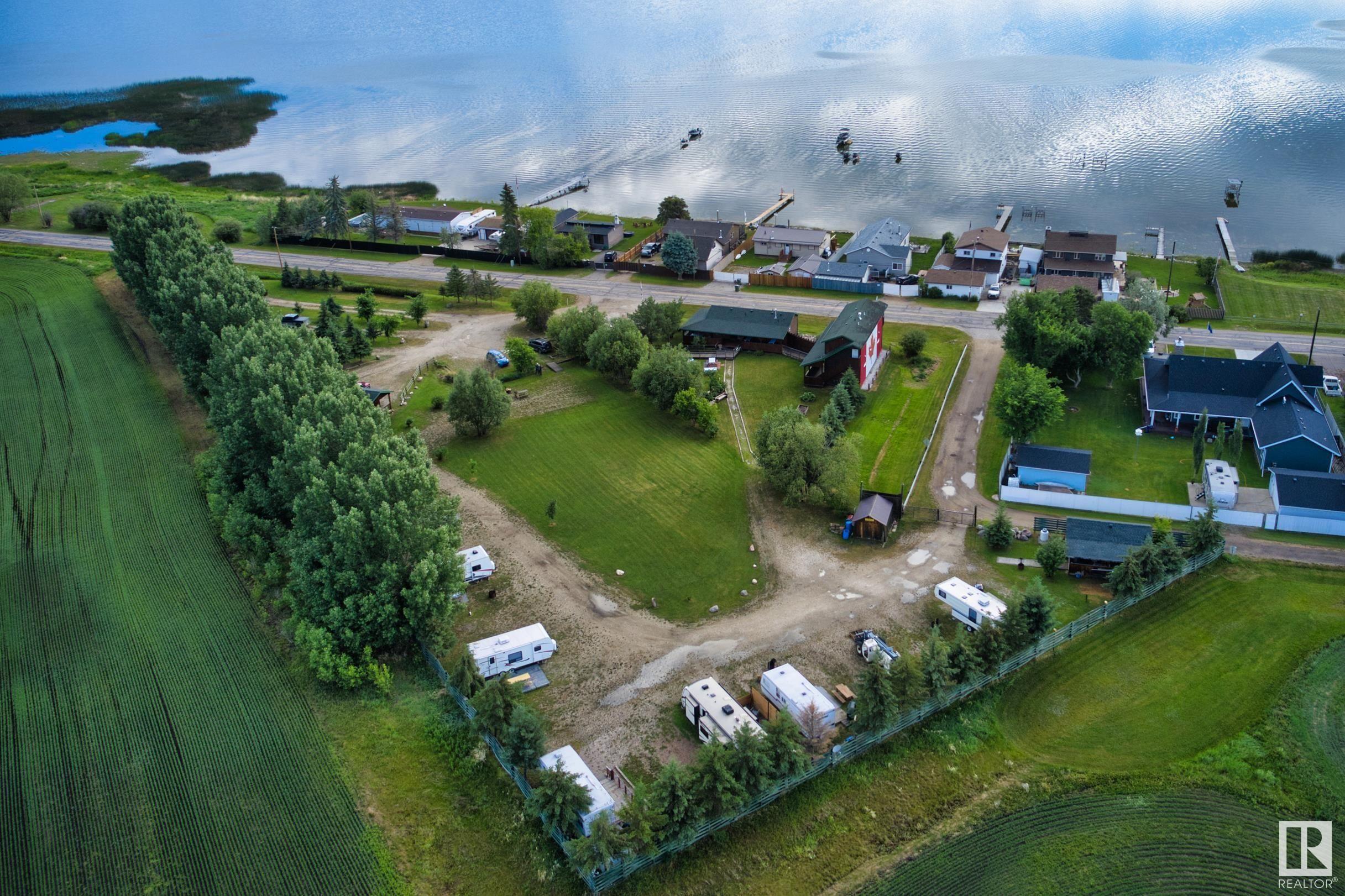      3321 STE. ANNE TRAIL , Rural Lac Ste. Anne County,  ,T0E 0A0 ;  Listing Number: MLS E4344591