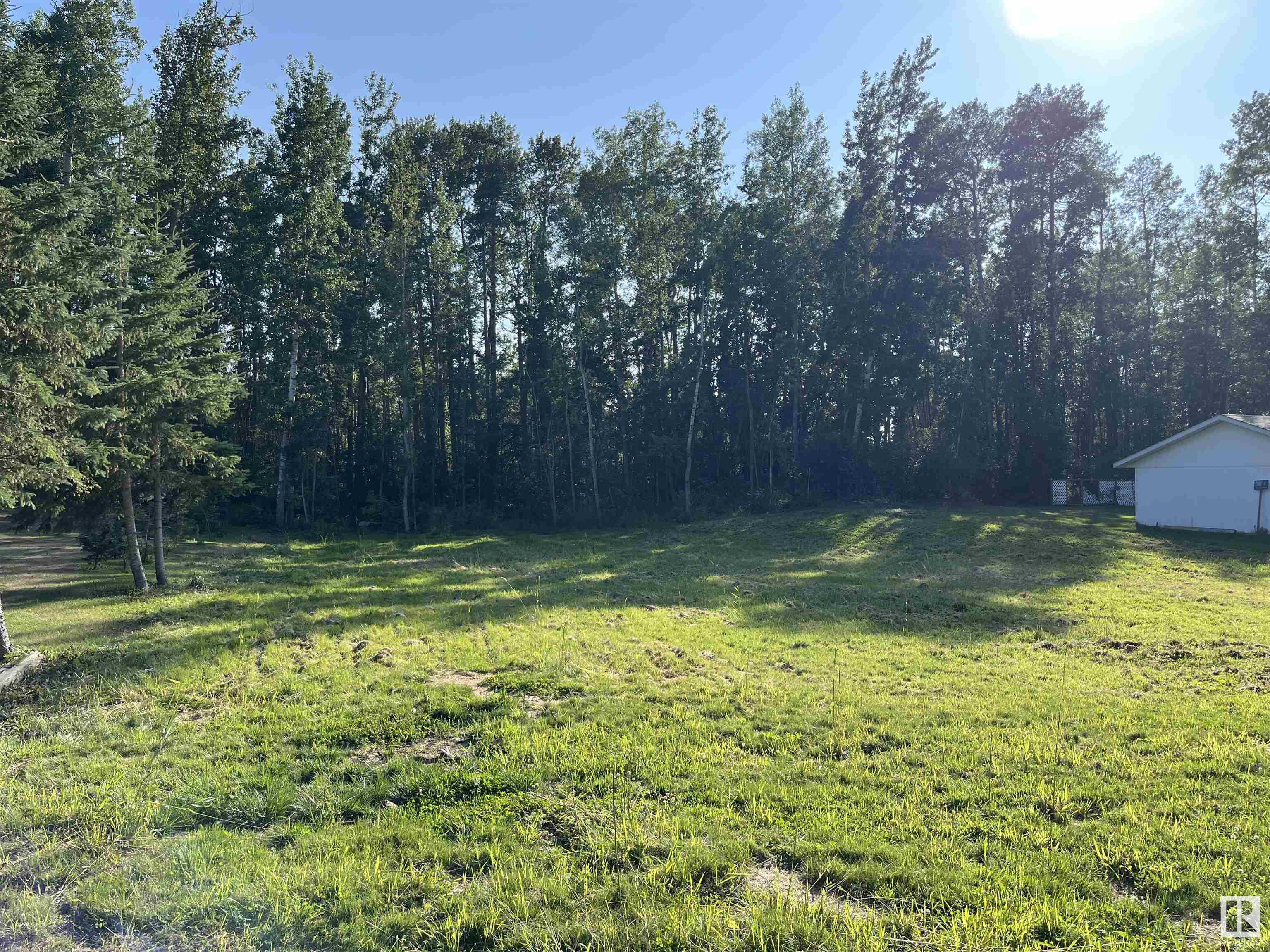      3 SPRUCE CR , Rural Lac Ste. Anne County,  ,T0E 0L0 ;  Listing Number: MLS E4360634
