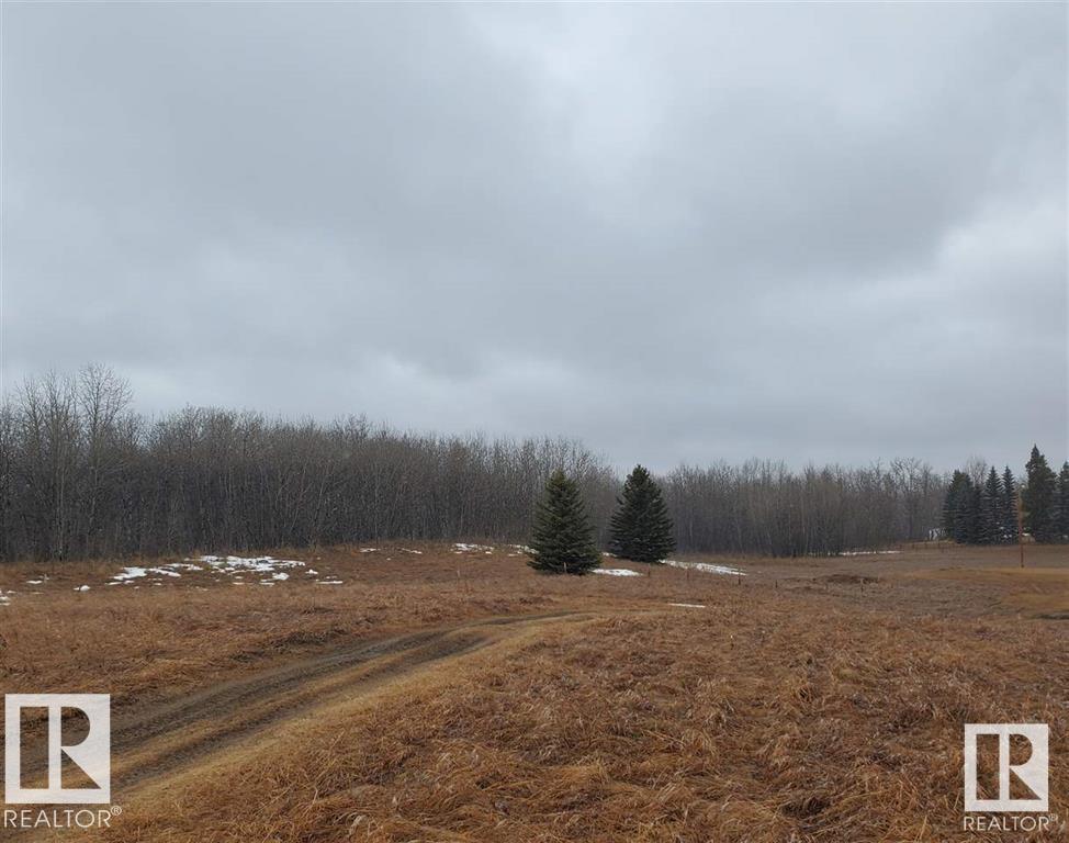 Photo 13 at 25522 Twp Road 512, None, Rural Parkland County