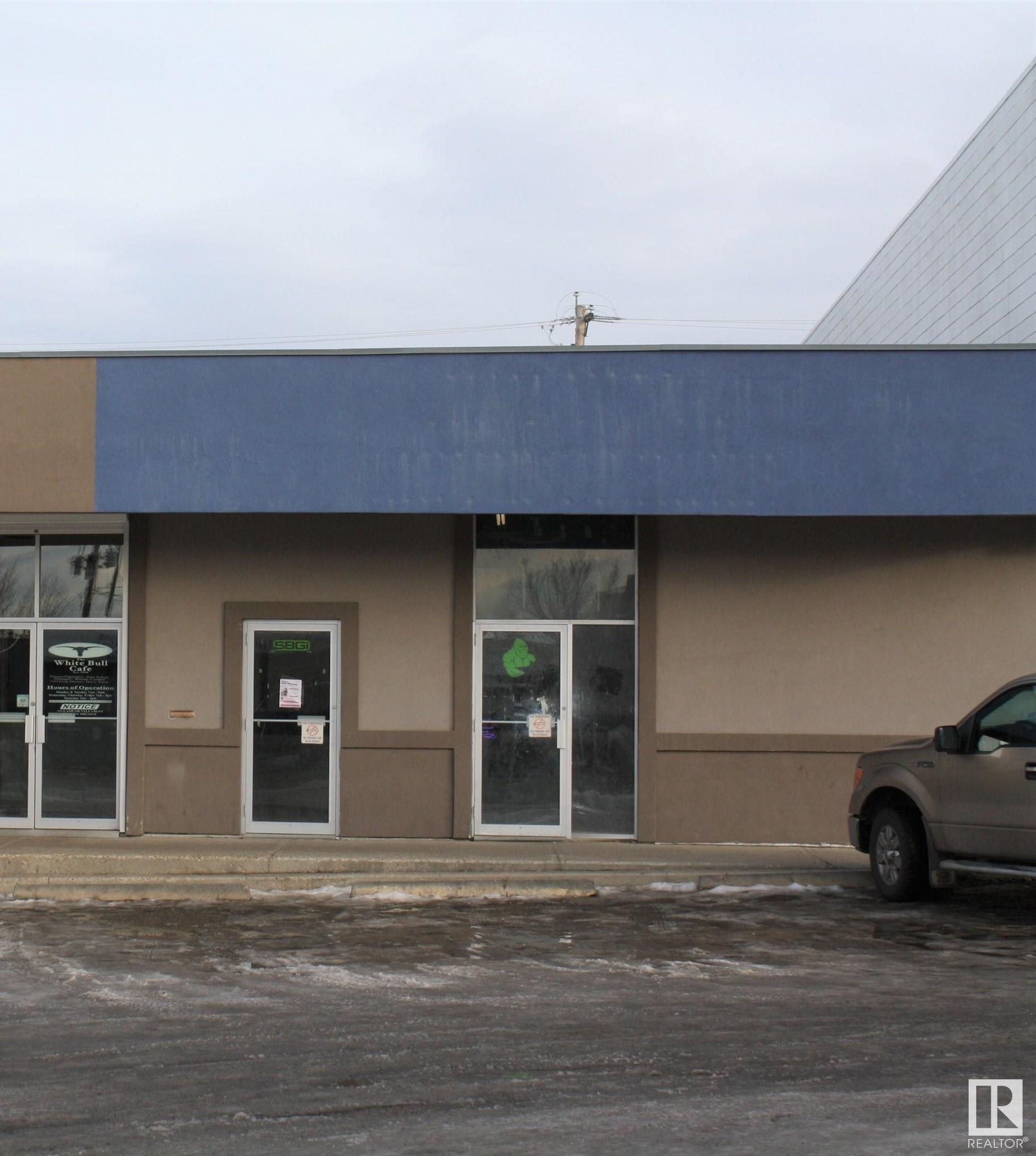 Retail Lease Opportunity! Located in downtown Drayton Valley with great exposure, open concept perfect for retail store or service business.