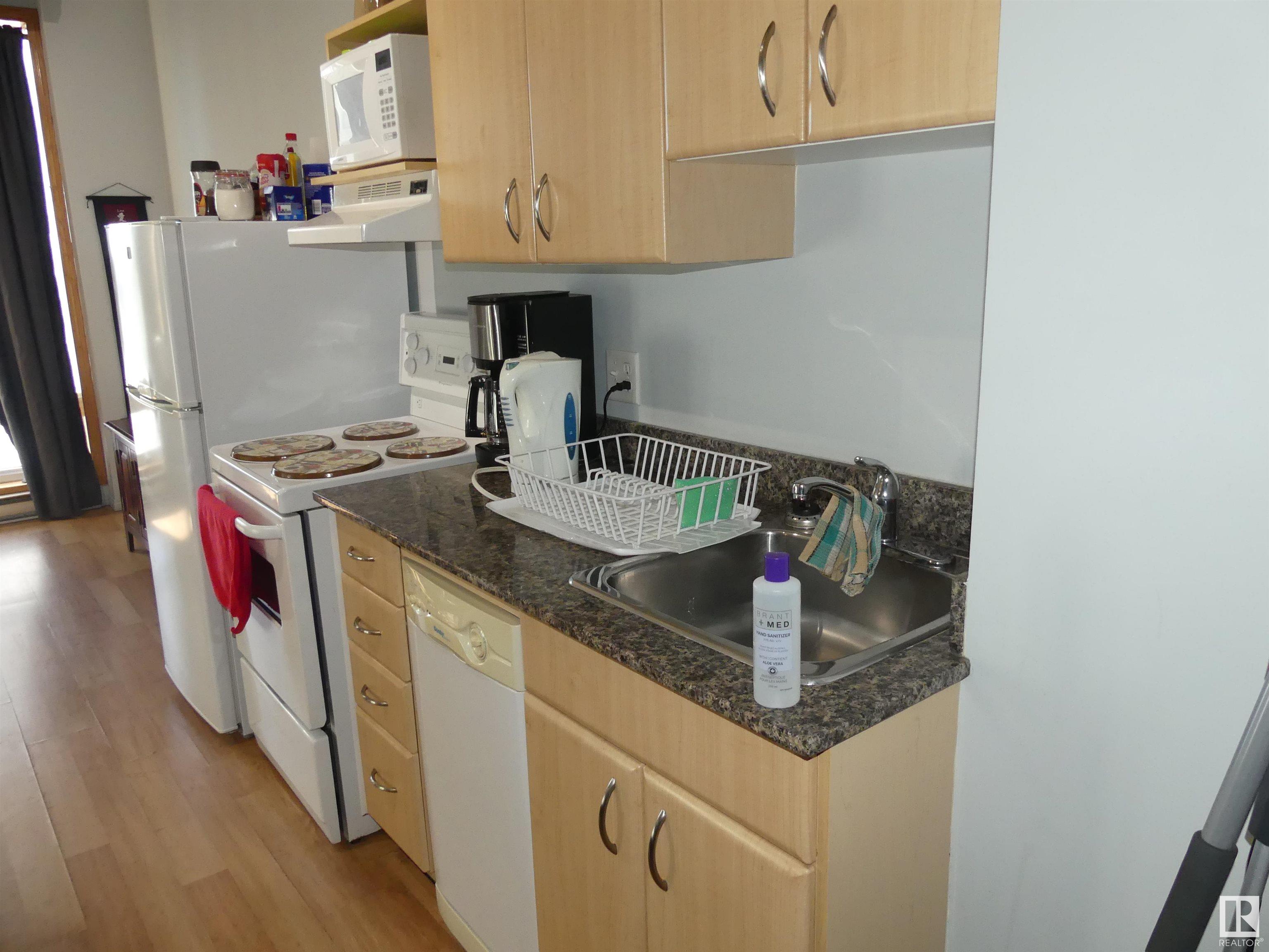      #1410 10024 Jasper AV NW NW , Edmonton,  ,T5J 1R9 ;  Listing Number: MLS E4372963