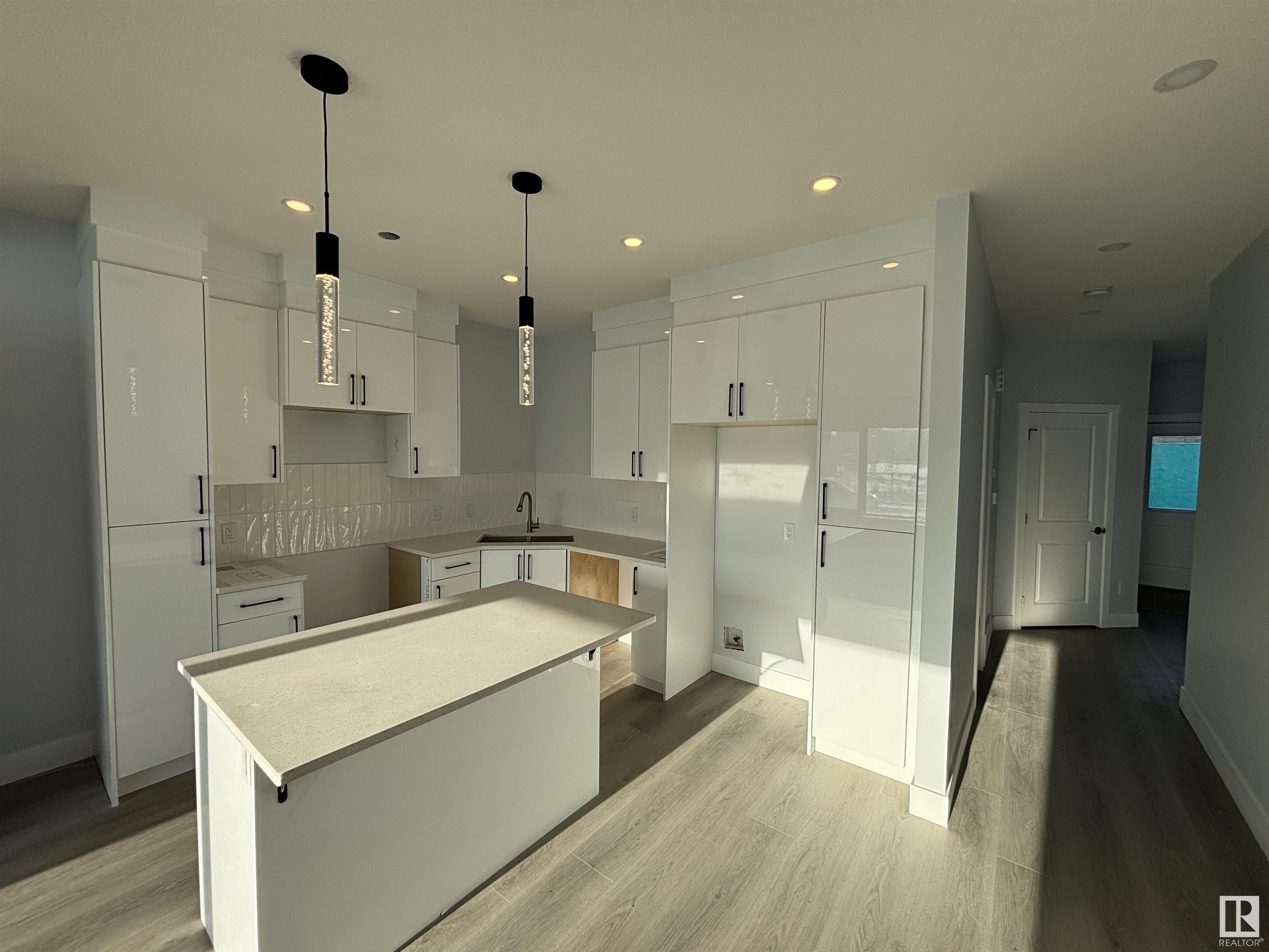      2744 BLATCHFORD RD NW , Edmonton,  ,T5G 0W6 ;  Listing Number: MLS E4375509