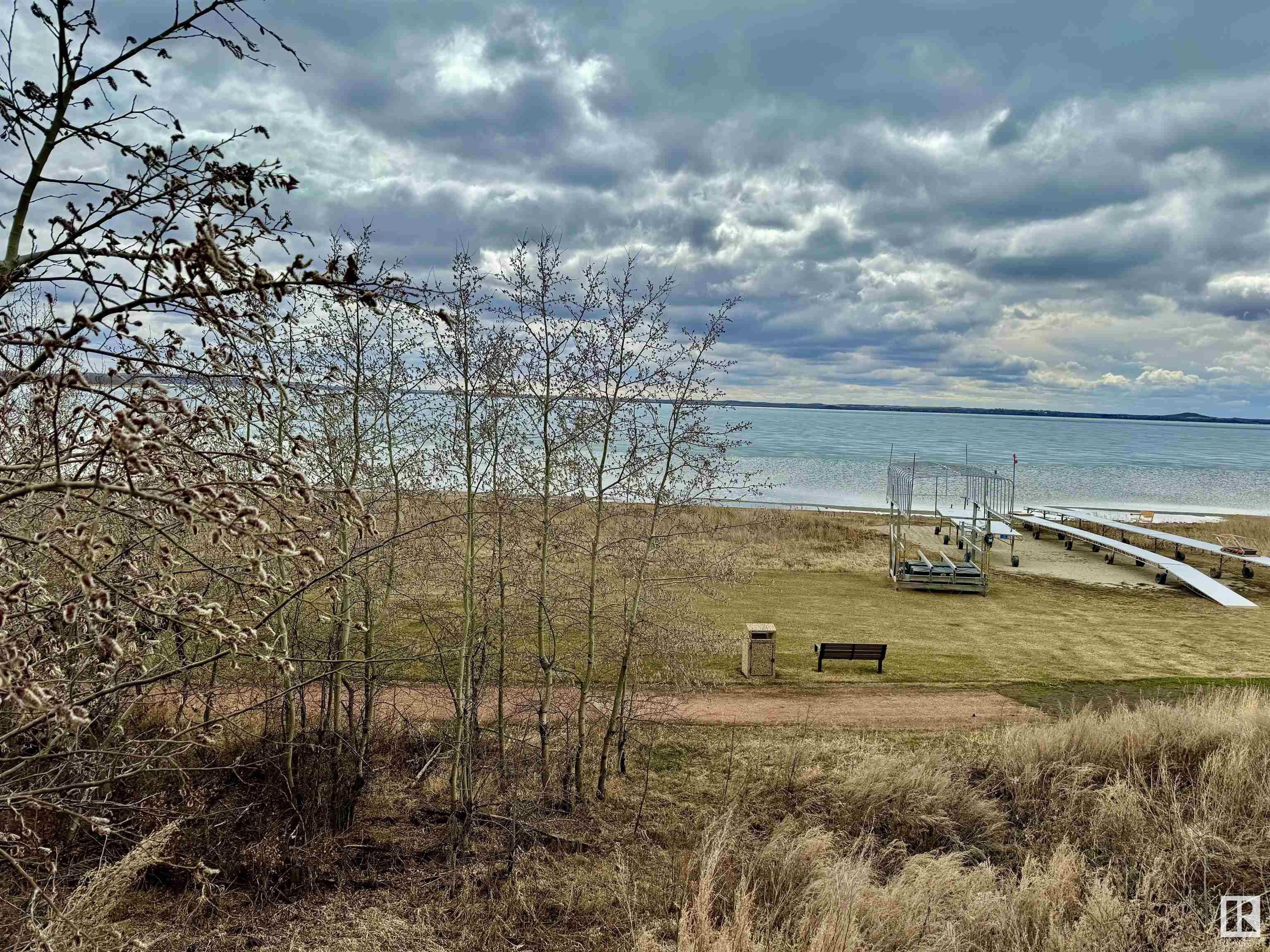      160 Lakeshore CL , Rural Camrose County,  ,T0B 0H3 ;  Listing Number: MLS E4375822