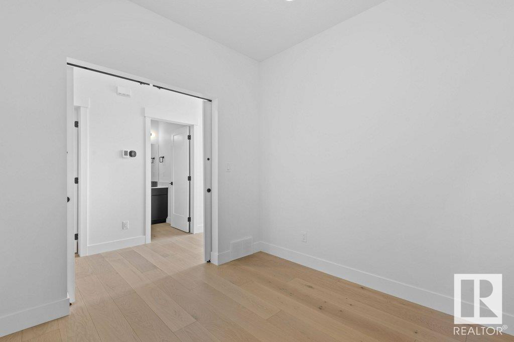      13 FOSBURY LI , Sherwood Park,  ,T8B 0B3 ;  Listing Number: MLS E4381826