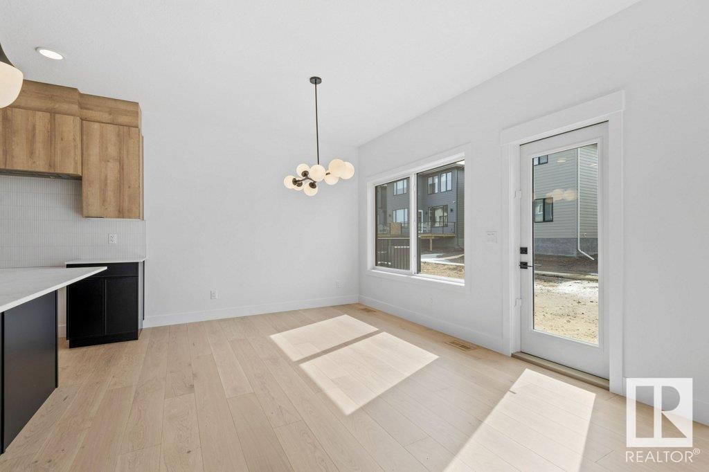      13 FOSBURY LI , Sherwood Park,  ,T8B 0B3 ;  Listing Number: MLS E4381826