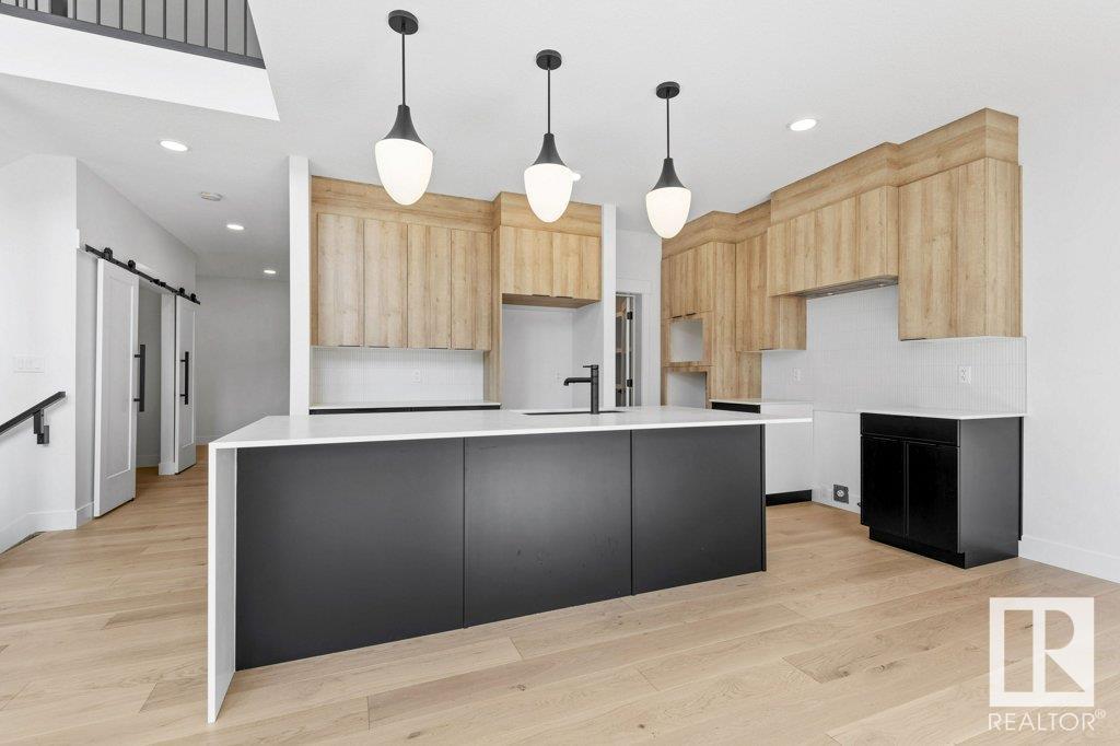      13 FOSBURY LI , Sherwood Park,  ,T8B 0B3 ;  Listing Number: MLS E4381826
