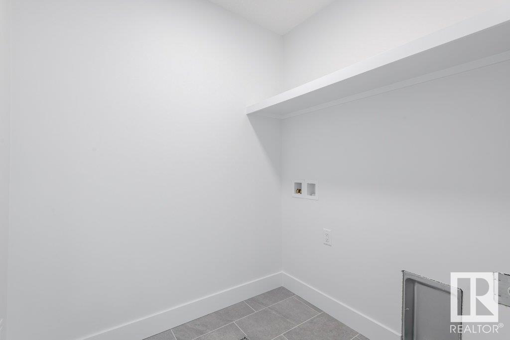      13 FOSBURY LI , Sherwood Park,  ,T8B 0B3 ;  Listing Number: MLS E4381826