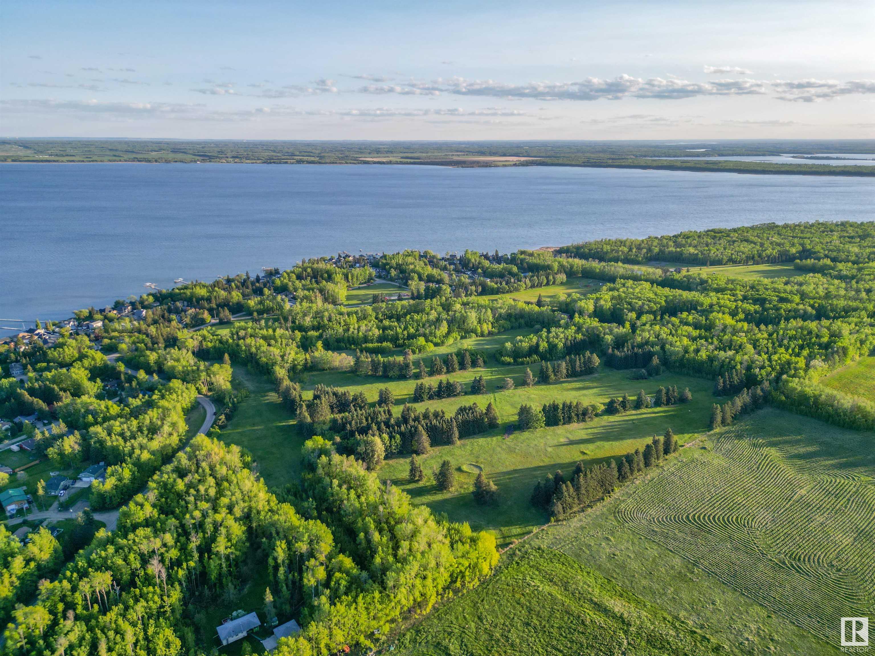      500 Parkins Avenue , Rural Lac Ste. Anne County,  ,T0E 1A0 ;  Listing Number: MLS E4382358
