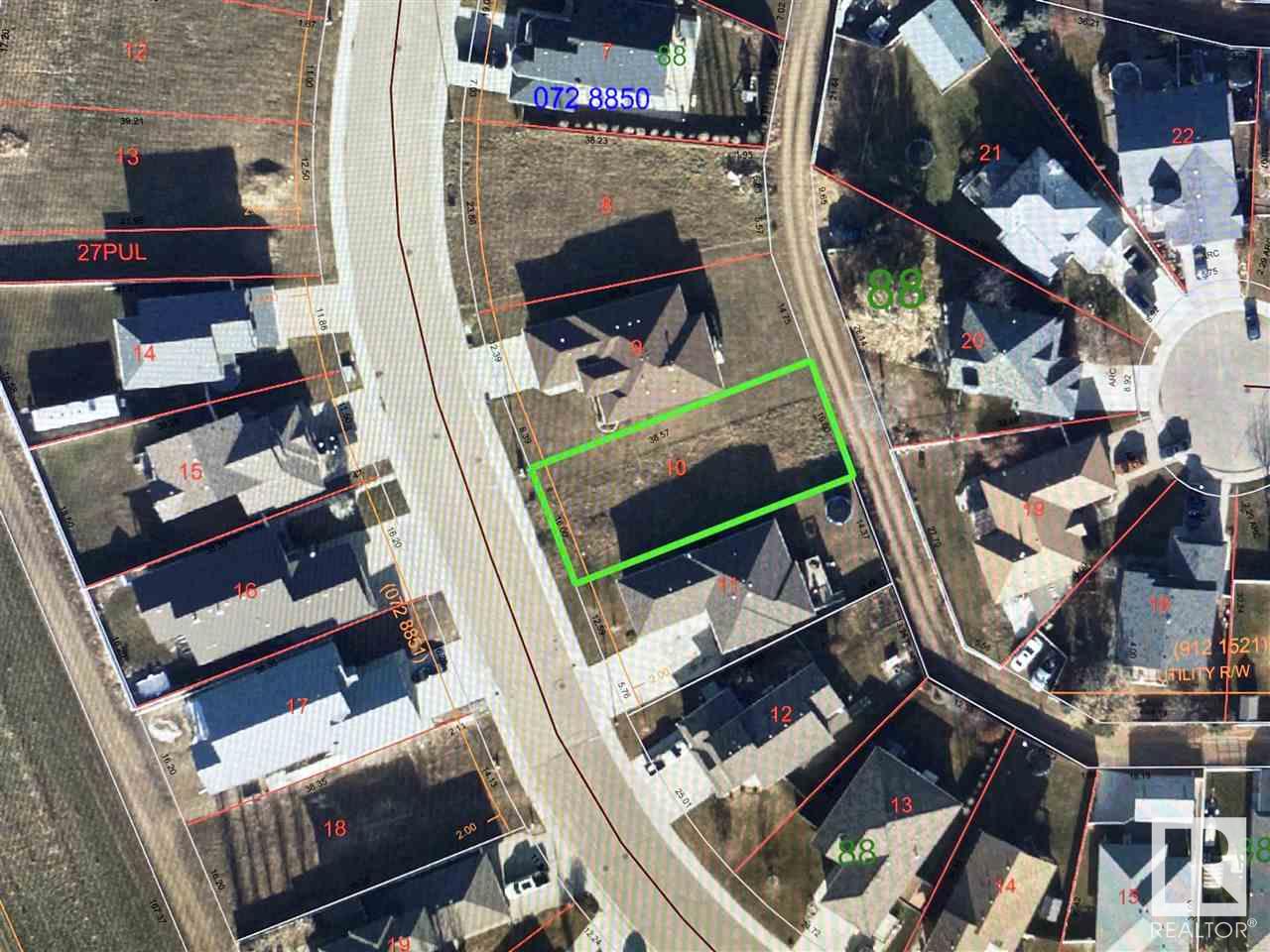 Build your dream home! Fantastic opportunity to build in one of Wetaskiwin's best subdivisions. Measuring 616.9 square meters facing West and fenced on either side this lot is waiting for you.