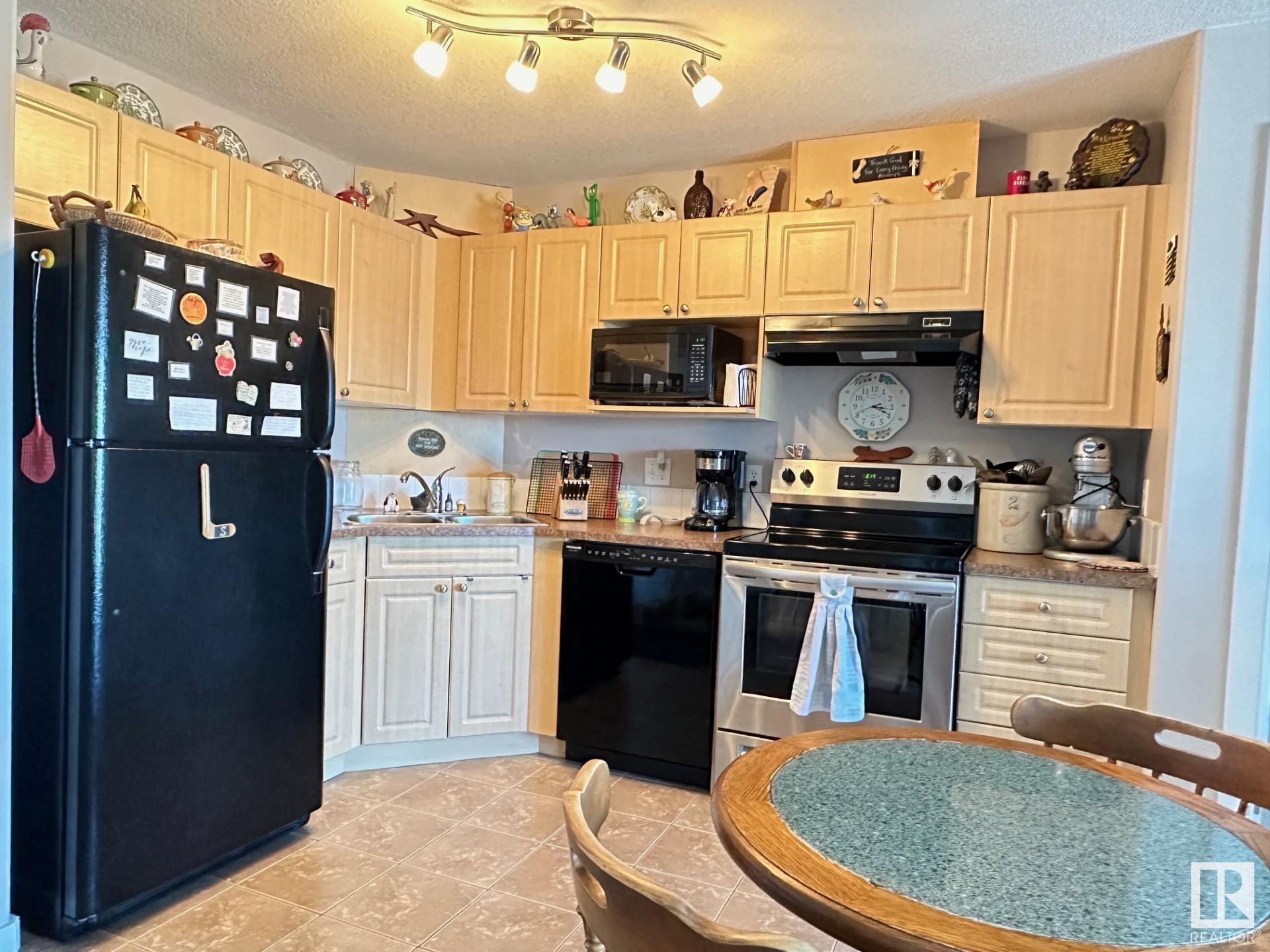      #202 240 SPRUCE RIDGE RD , Spruce Grove,  ,T7X 0G5 ;  Listing Number: MLS E4385742