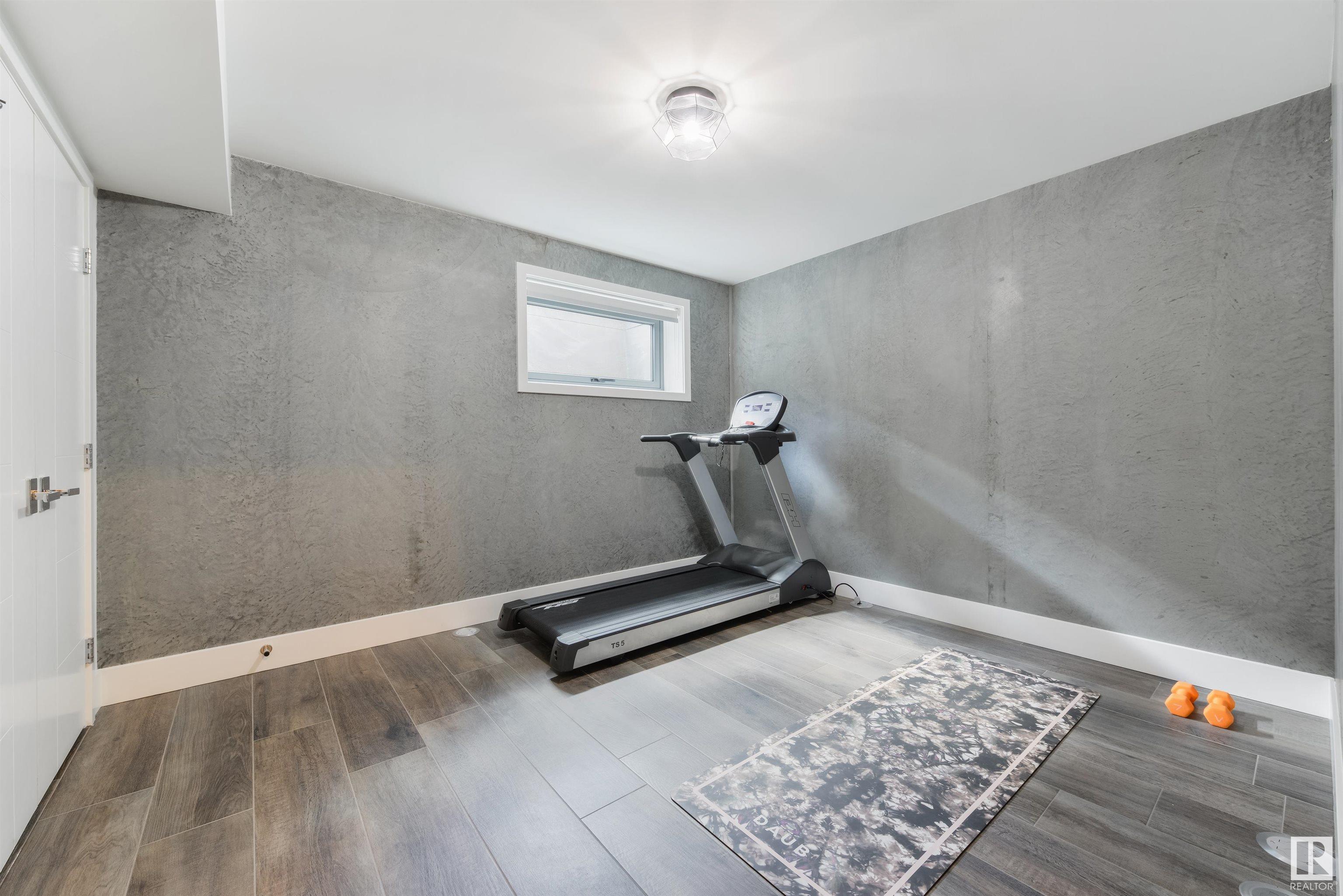      9213 97 ST NW , Edmonton,  ,T6E 3L1 ;  Listing Number: MLS E4385749