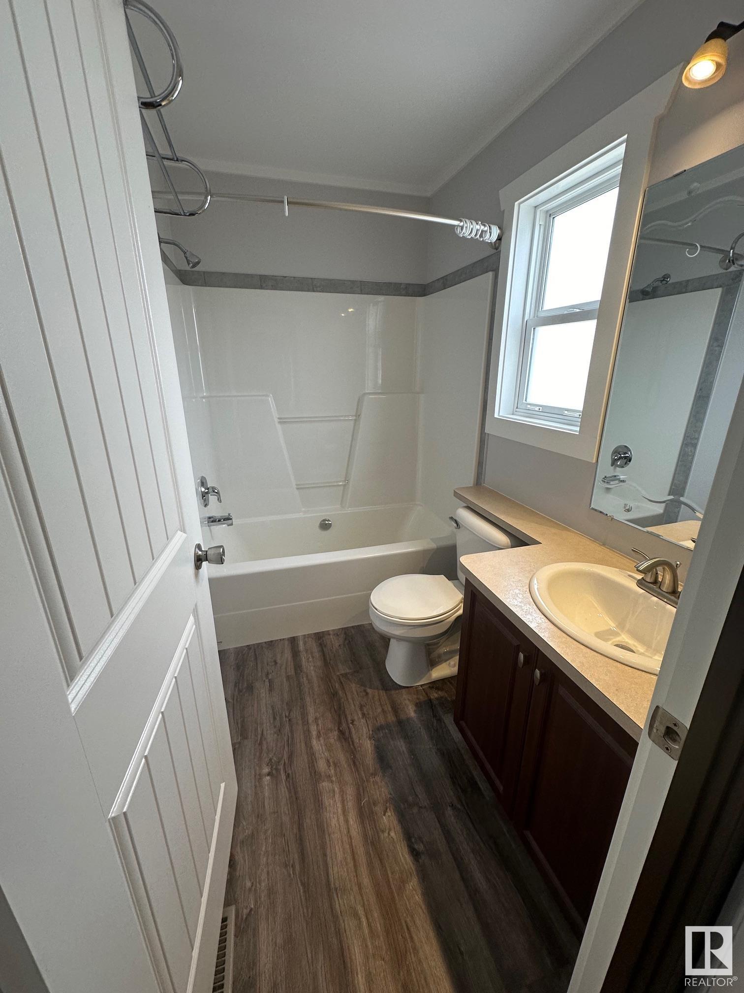      5909 Labrador RD , Cold Lake,  ,T9M 0C6 ;  Listing Number: MLS E4387718