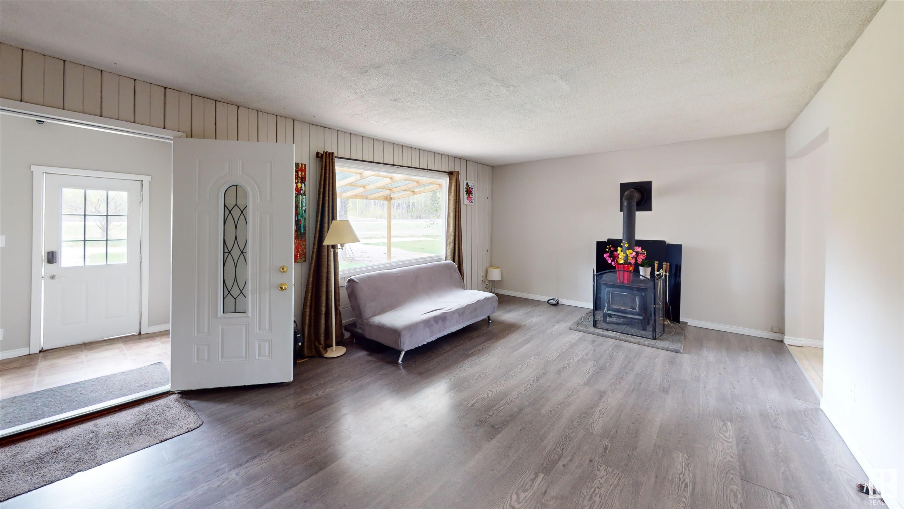      6302 TWP RD 533 , Rural Parkland County,  ,T0E 0W0 ;  Listing Number: MLS E4388210