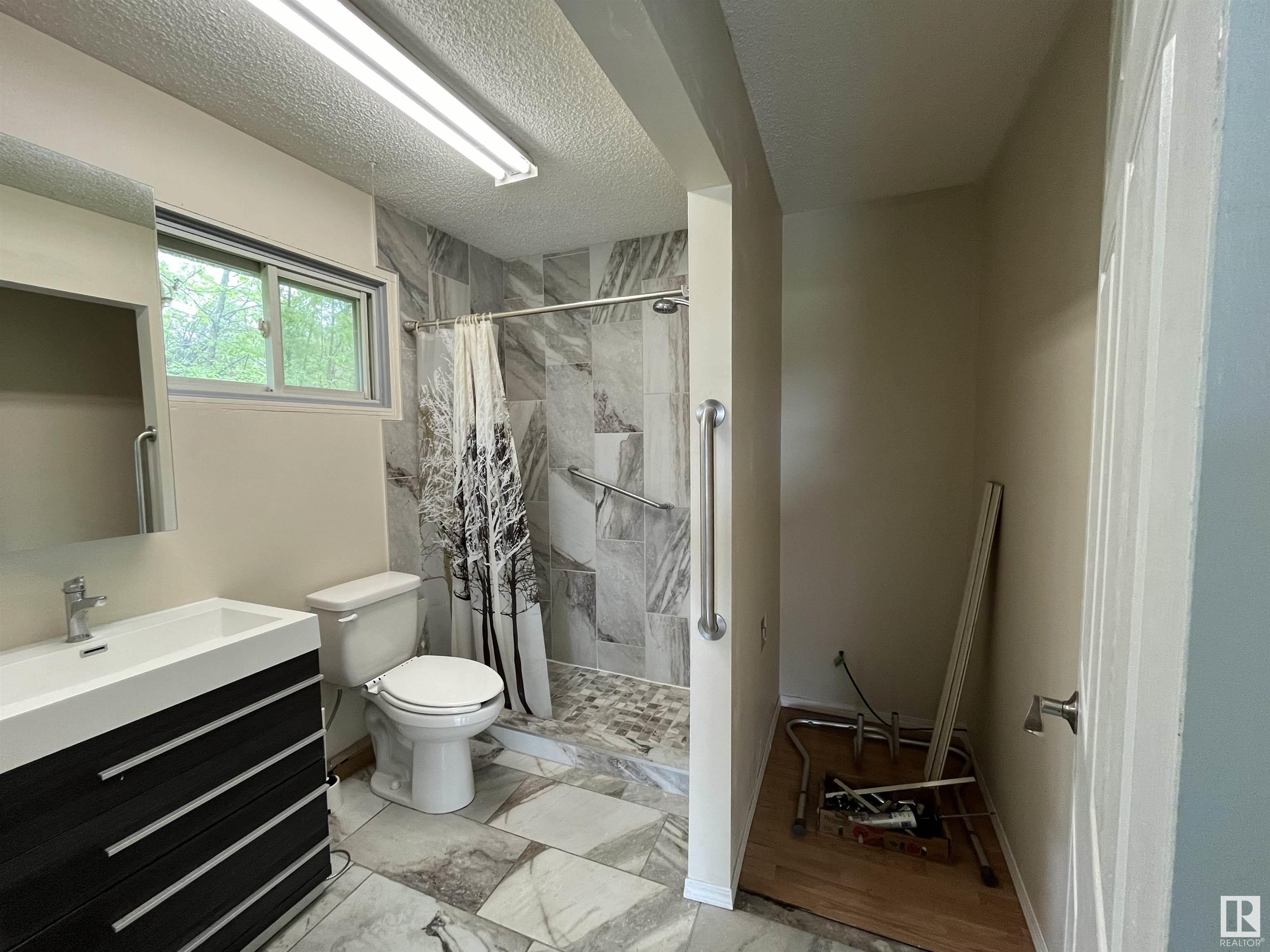     90 4418 Hwy 633 , Rural Lac Ste. Anne County,  ,T0E 0L0 ;  Listing Number: MLS E4391258