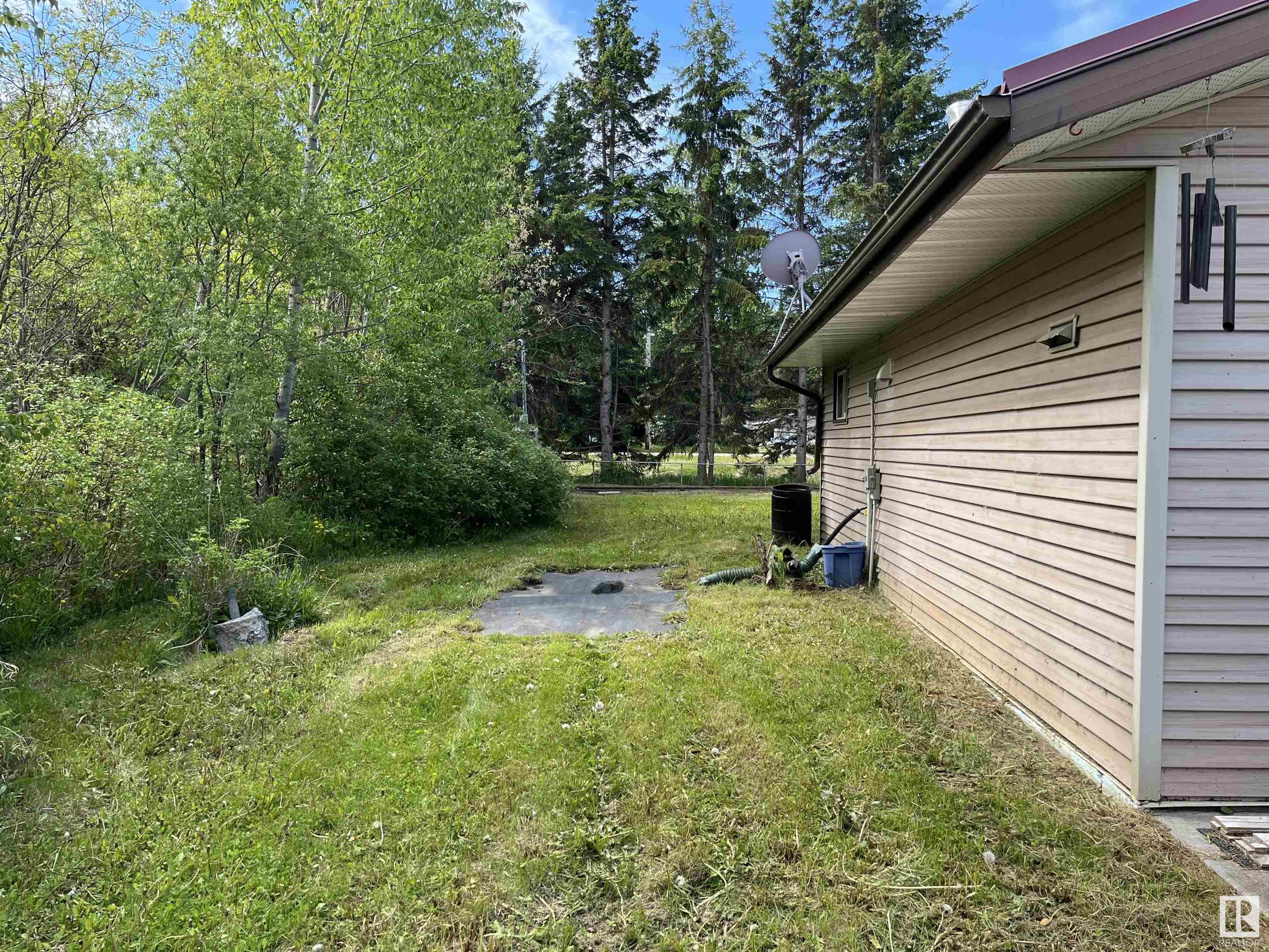      90 4418 Hwy 633 , Rural Lac Ste. Anne County,  ,T0E 0L0 ;  Listing Number: MLS E4391258