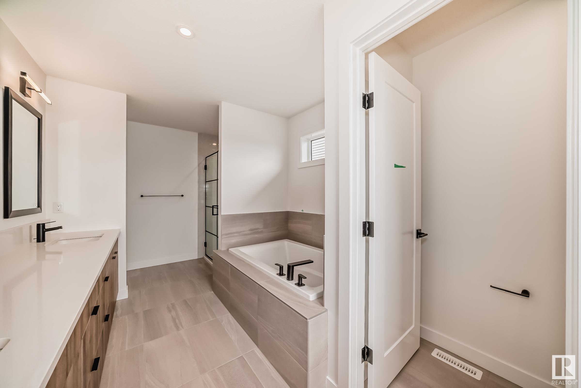     1512 AINSLIE PL SW , Edmonton,  ,T6W 0H6 ;  Listing Number: MLS E4392942