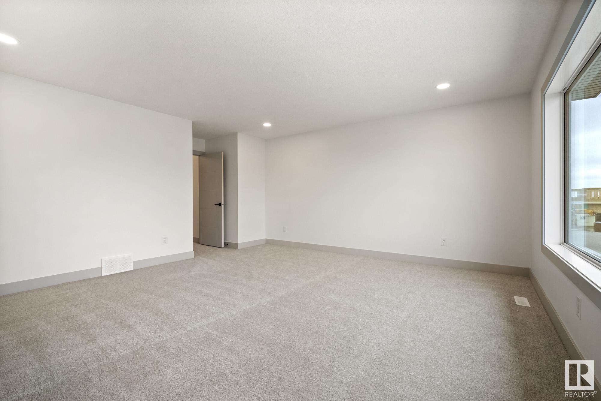      6638 KNOX PL SW , Edmonton,  ,T6W 4A1 ;  Listing Number: MLS E4396006