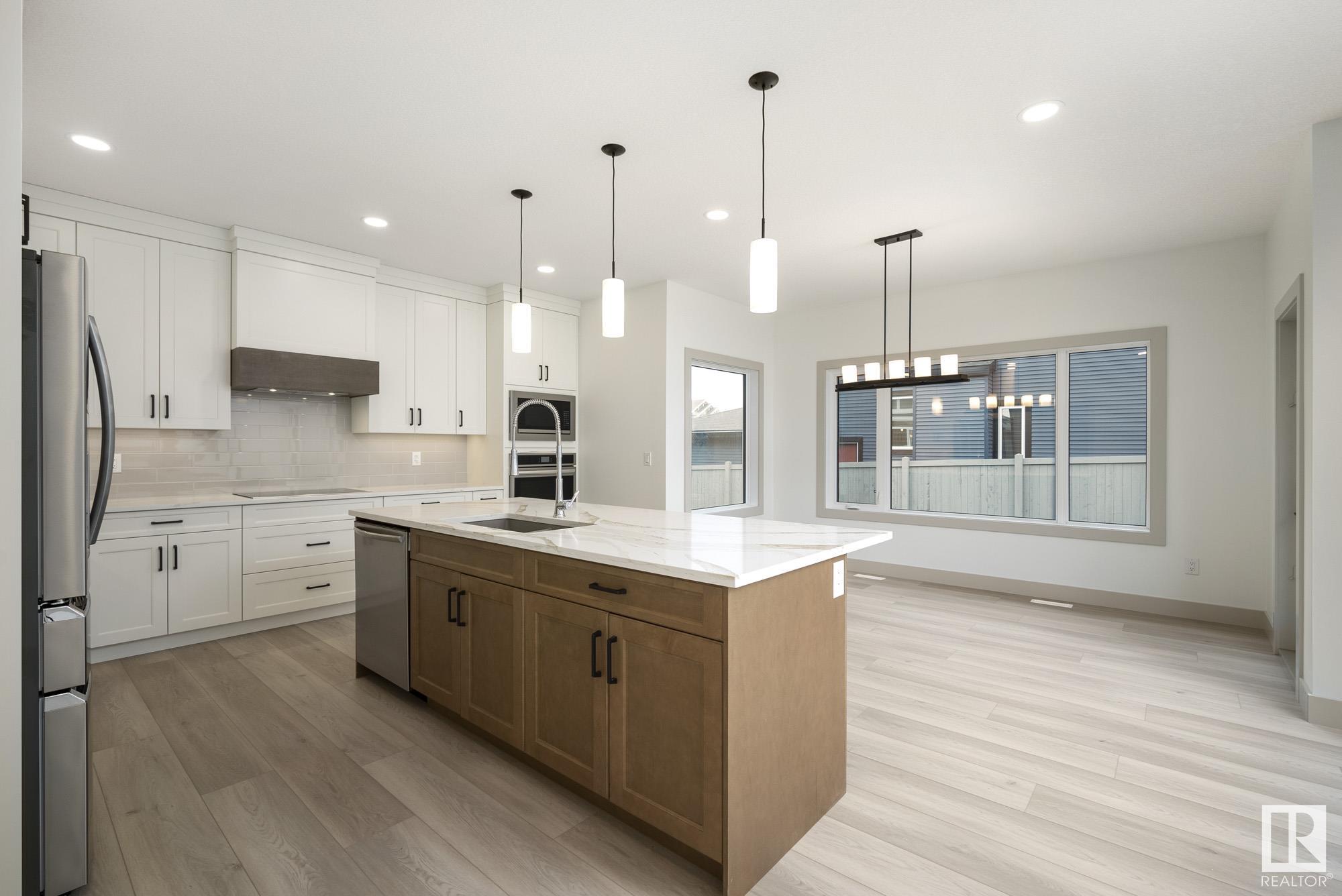      6638 KNOX PL SW , Edmonton,  ,T6W 4A1 ;  Listing Number: MLS E4396006