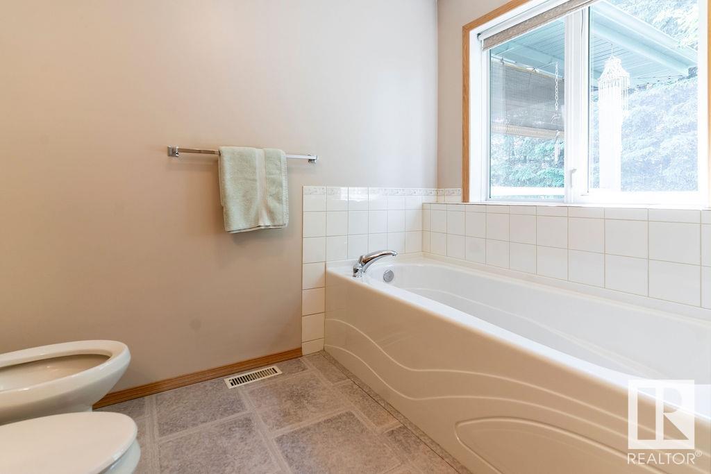     5201 54 AV , Rural Parkland County,  ,T0E 0S0 ;  Listing Number: MLS E4396288