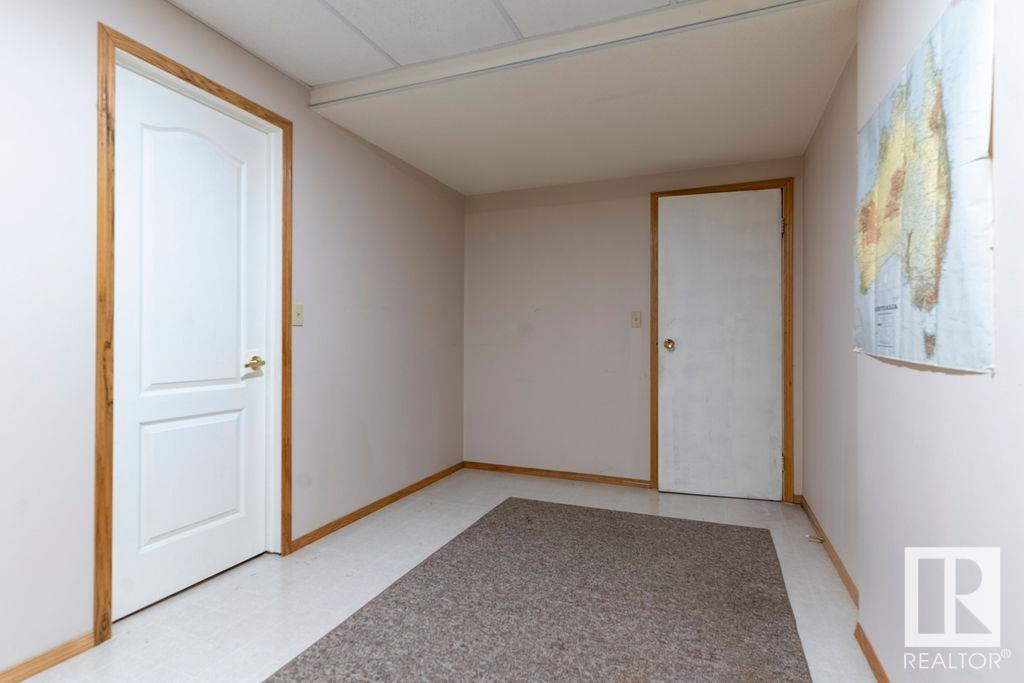      5201 54 AV , Rural Parkland County,  ,T0E 0S0 ;  Listing Number: MLS E4396288