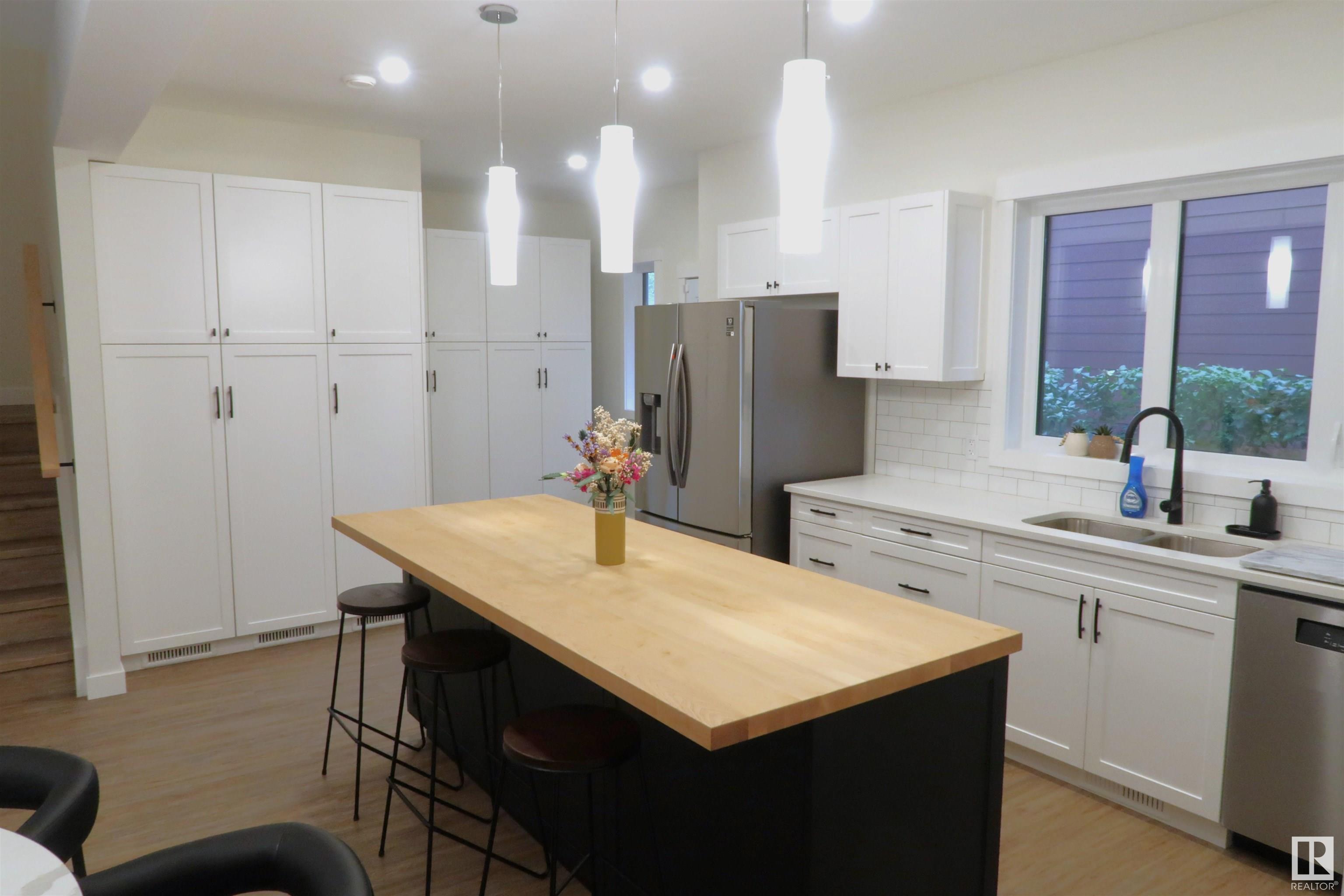     15325 97 AV NW , Edmonton,  ,T5X 5V3 ;  Listing Number: MLS E4397003