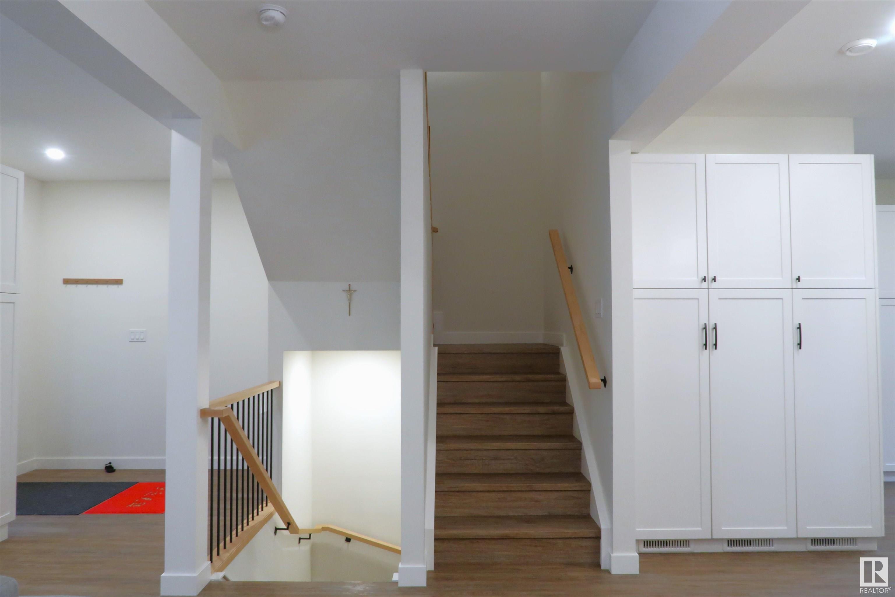      15325 97 AV NW , Edmonton,  ,T5X 5V3 ;  Listing Number: MLS E4397003