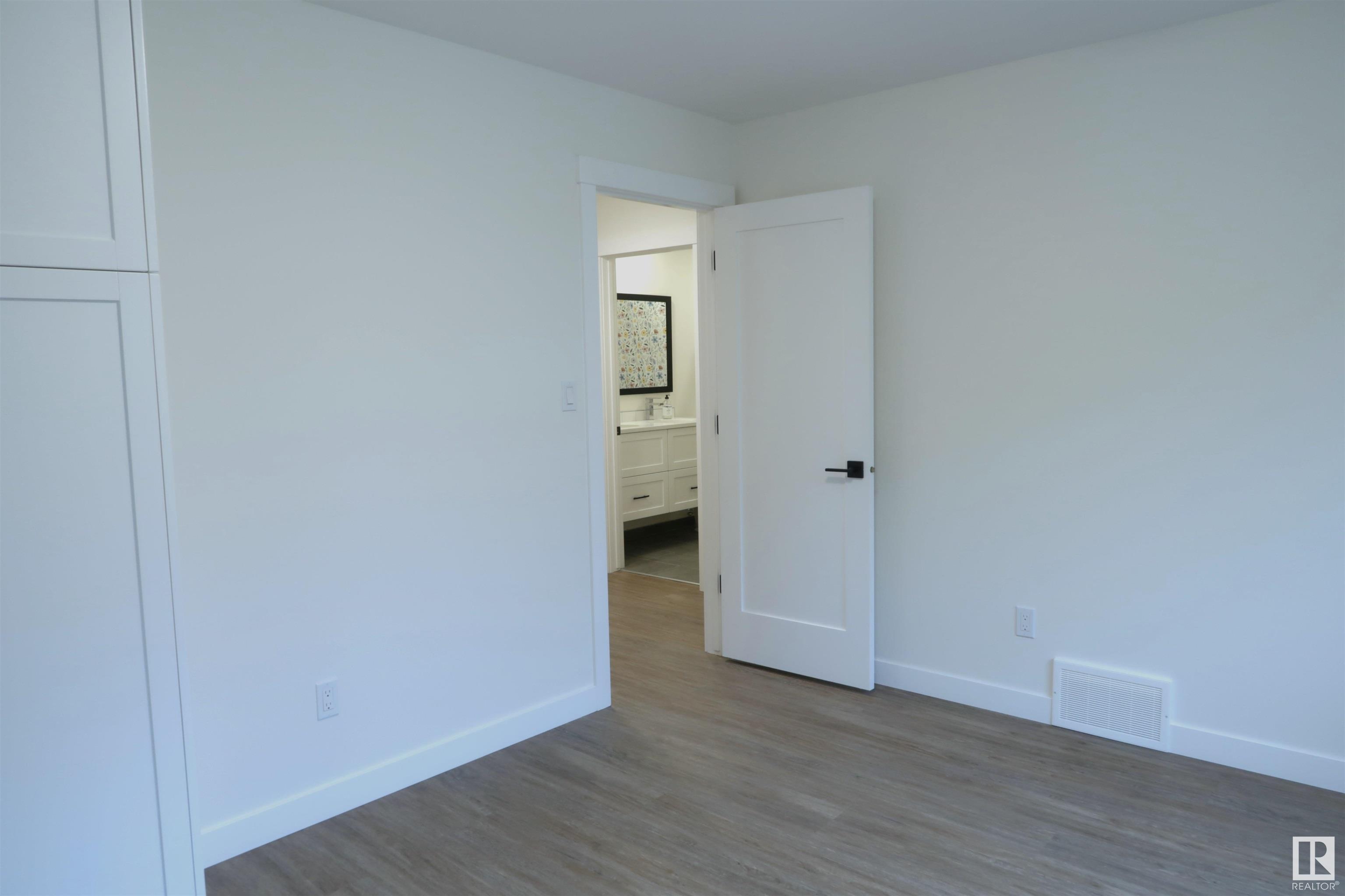      15325 97 AV NW , Edmonton,  ,T5X 5V3 ;  Listing Number: MLS E4397003