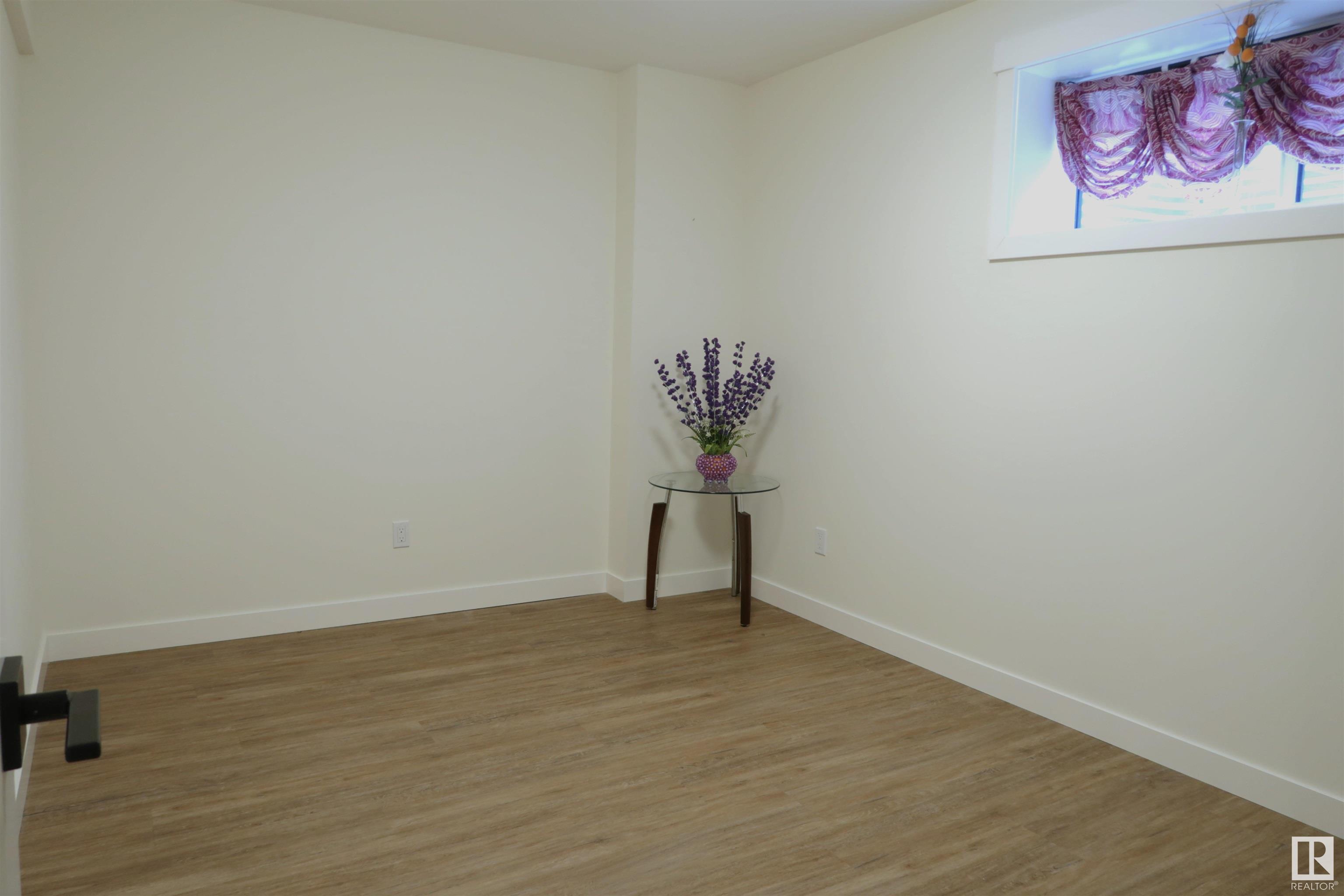      15325 97 AV NW , Edmonton,  ,T5X 5V3 ;  Listing Number: MLS E4397003