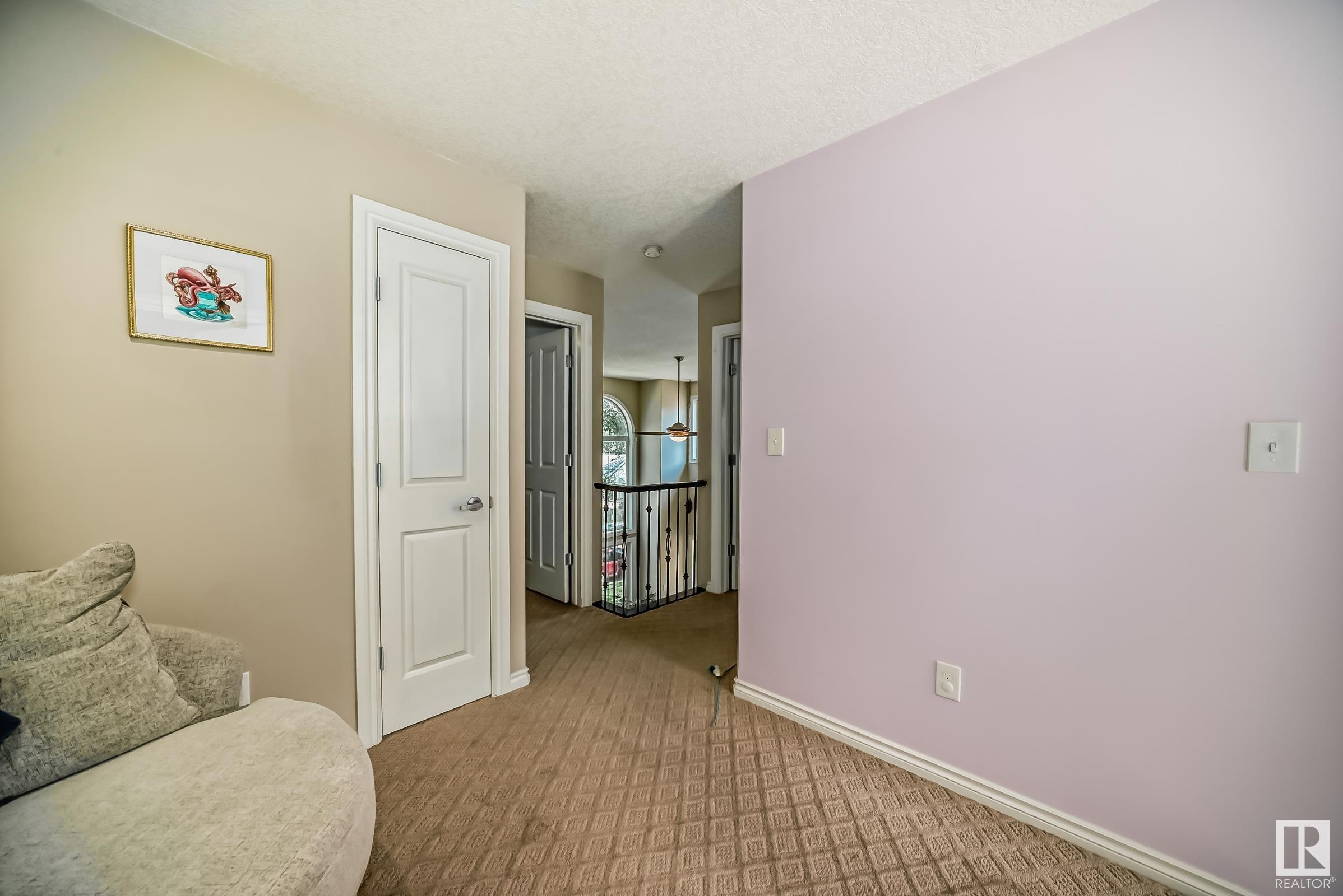      10048 93 ST NW , Edmonton,  ,T5H 1W7 ;  Listing Number: MLS E4397183