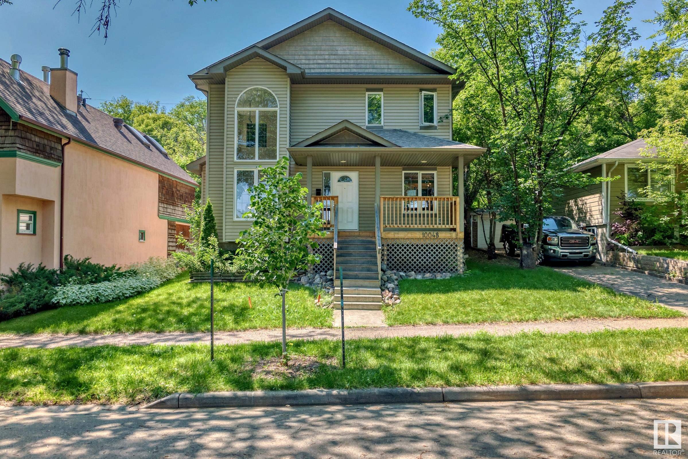      10048 93 ST NW , Edmonton,  ,T5H 1W7 ;  Listing Number: MLS E4397183