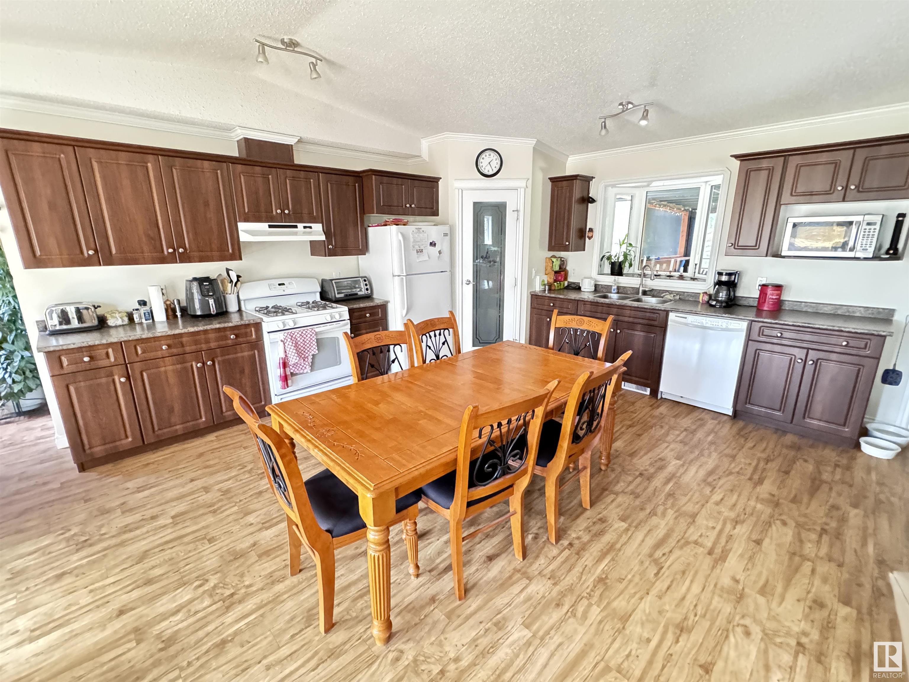      64108 RGE RD 272 , Rural Westlock County,  ,T0G 1H0 ;  Listing Number: MLS E4397717