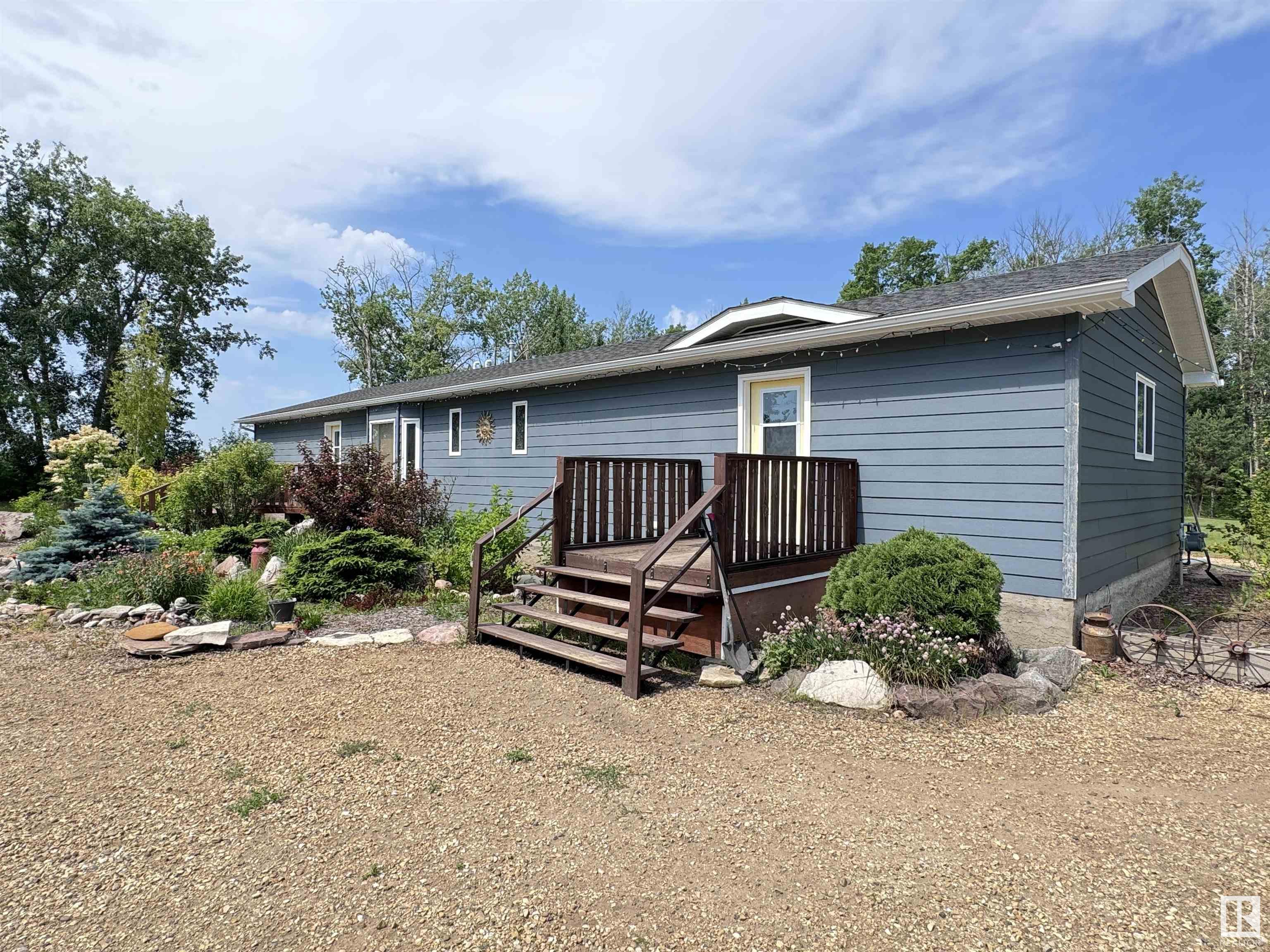      64108 RGE RD 272 , Rural Westlock County,  ,T0G 1H0 ;  Listing Number: MLS E4397717