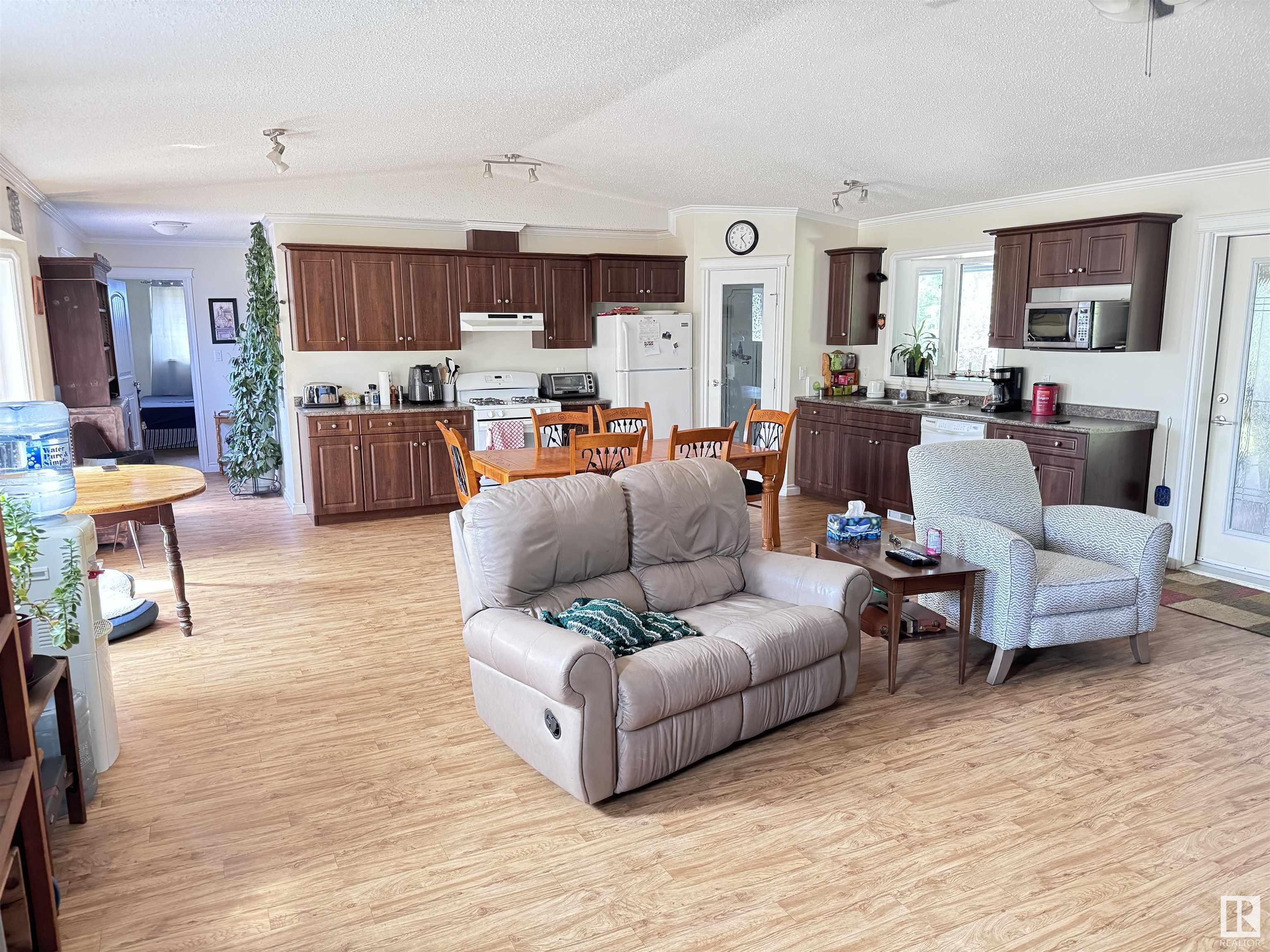      64108 RGE RD 272 , Rural Westlock County,  ,T0G 1H0 ;  Listing Number: MLS E4397717