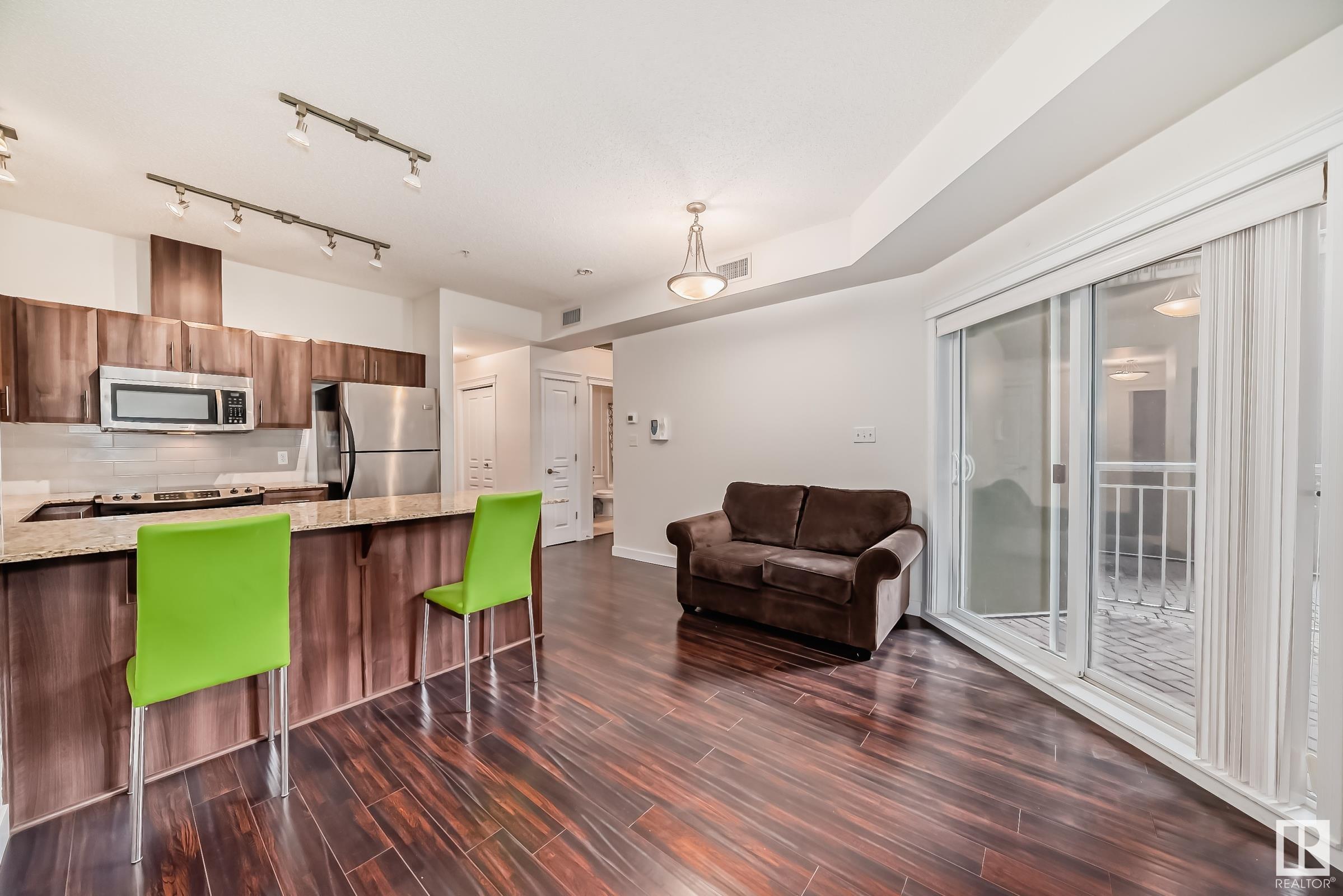     #117 10333 112 ST NW , Edmonton,  ,T5K 0B4 ;  Listing Number: MLS E4399935