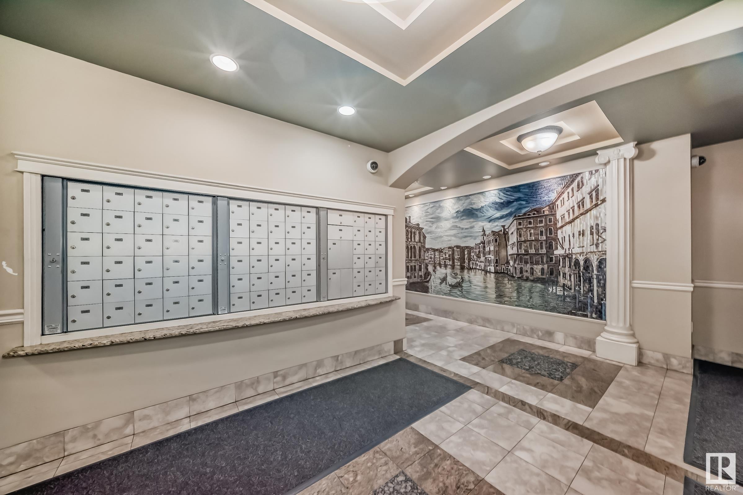      #117 10333 112 ST NW , Edmonton,  ,T5K 0B4 ;  Listing Number: MLS E4399935