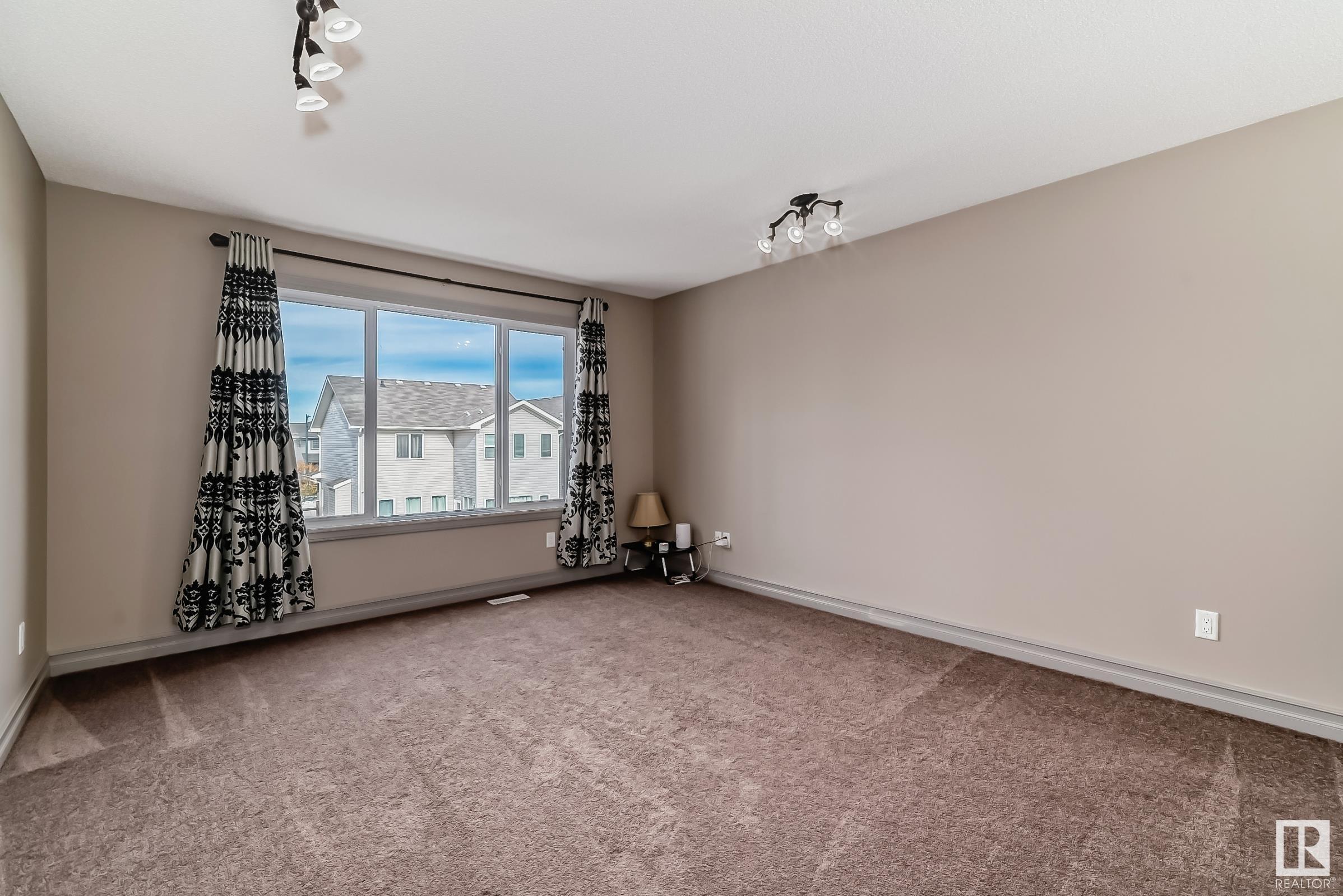      3342 18A AV NW , Edmonton,  ,T6T 0R4 ;  Listing Number: MLS E4399980