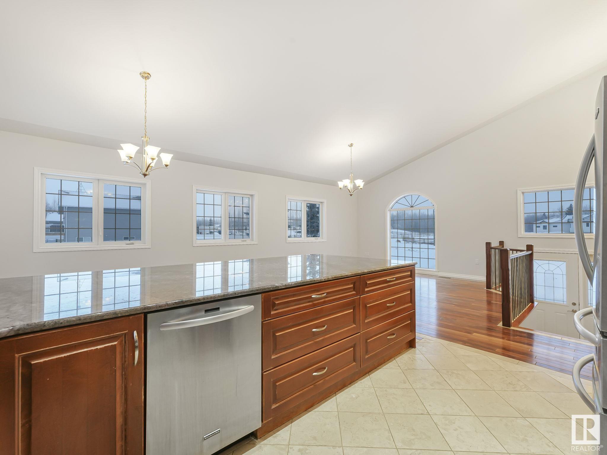      54013 RGE RD 30 , Rural Lac Ste. Anne County,  ,T0E 1V3 ;  Listing Number: MLS E4400917