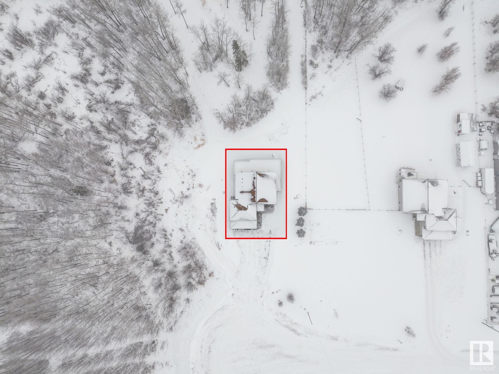      54013 RGE RD 30 , Rural Lac Ste. Anne County,  ,T0E 1V3 ;  Listing Number: MLS E4400917