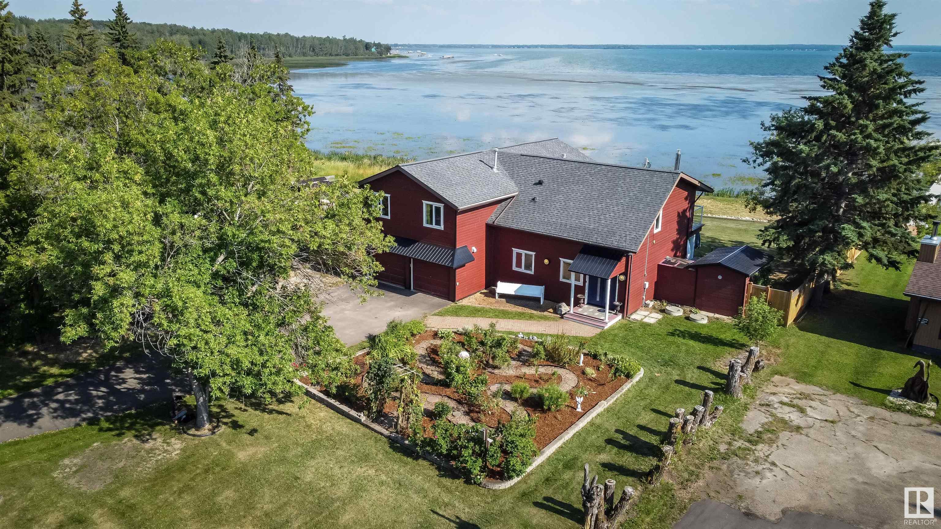      102 Parkins AV , Rural Lac Ste. Anne County,  ,T0E 1A0 ;  Listing Number: MLS E4401424
