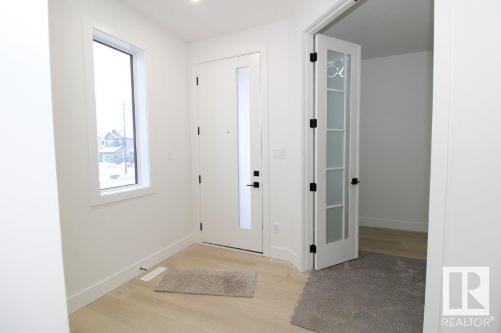      17128 2 ST NW , Edmonton,  ,T5Y 4G5 ;  Listing Number: MLS E4401934