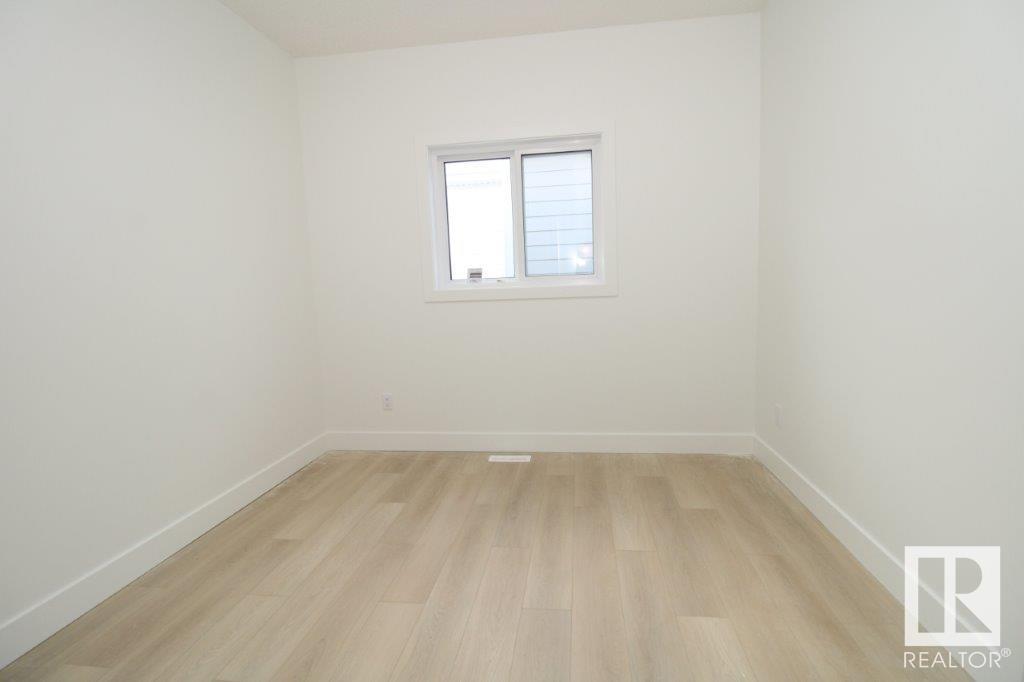      17128 2 ST NW , Edmonton,  ,T5Y 4G5 ;  Listing Number: MLS E4401934