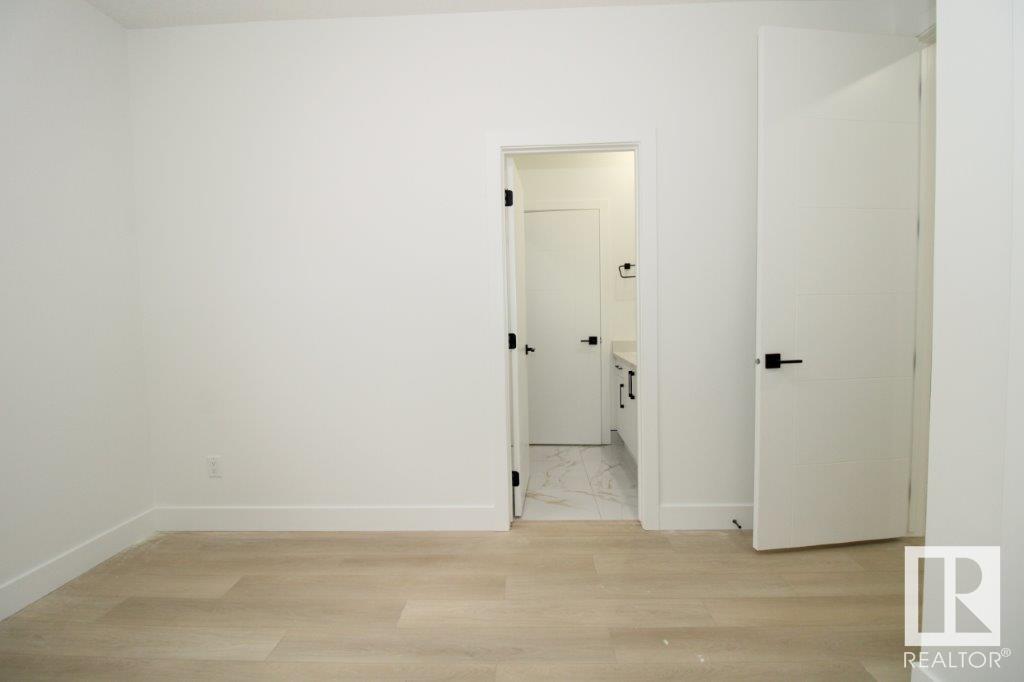      17128 2 ST NW , Edmonton,  ,T5Y 4G5 ;  Listing Number: MLS E4401934
