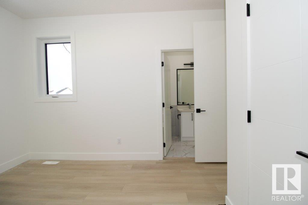      17128 2 ST NW , Edmonton,  ,T5Y 4G5 ;  Listing Number: MLS E4401934