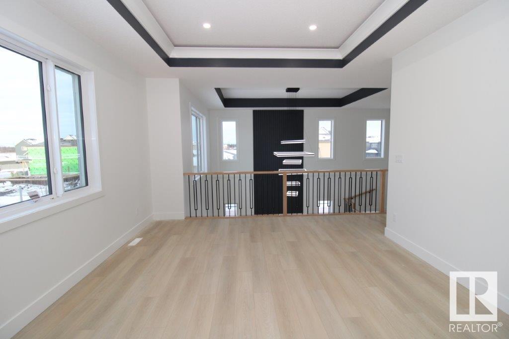      17128 2 ST NW , Edmonton,  ,T5Y 4G5 ;  Listing Number: MLS E4401934