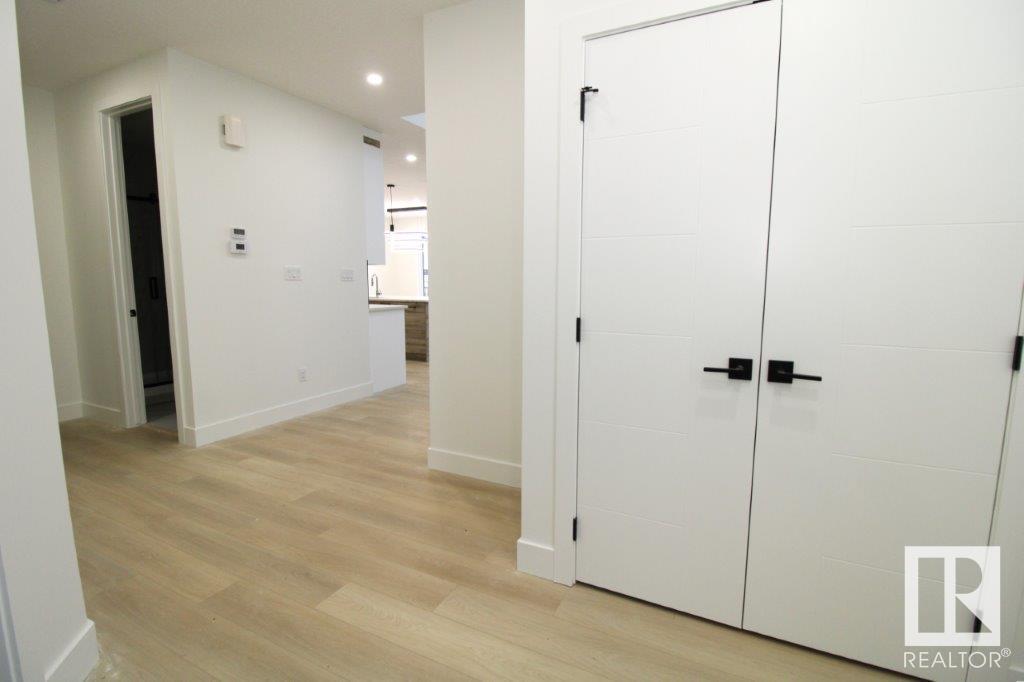      17128 2 ST NW , Edmonton,  ,T5Y 4G5 ;  Listing Number: MLS E4401934