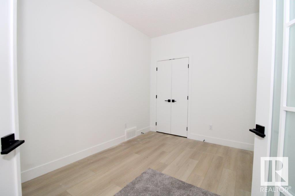      17128 2 ST NW , Edmonton,  ,T5Y 4G5 ;  Listing Number: MLS E4401934