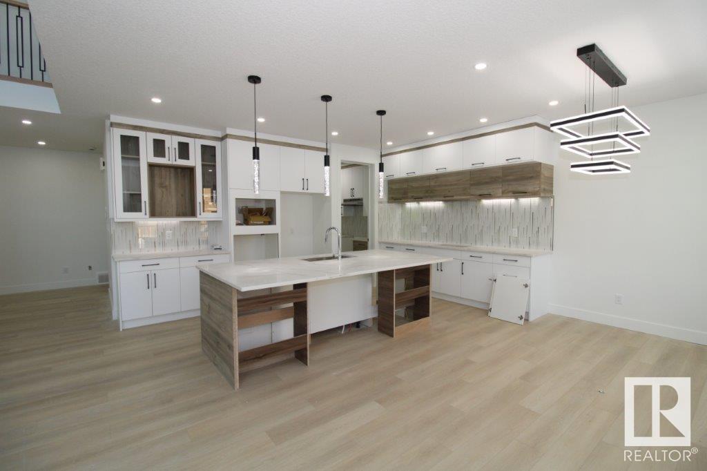      17128 2 ST NW , Edmonton,  ,T5Y 4G5 ;  Listing Number: MLS E4401934